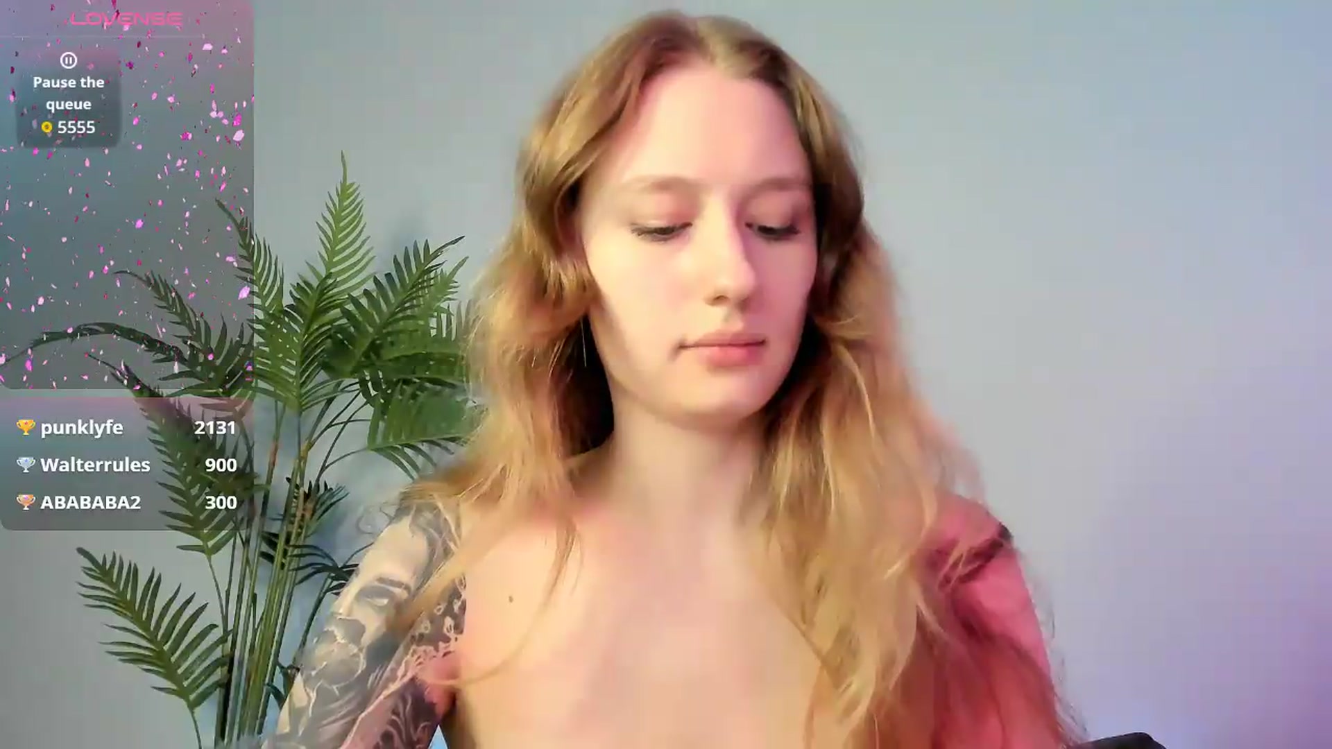 Gallery image thumbnail from NicolePax's myfreecams stream on, 08/04/2026, 12:18 image 14 of 20