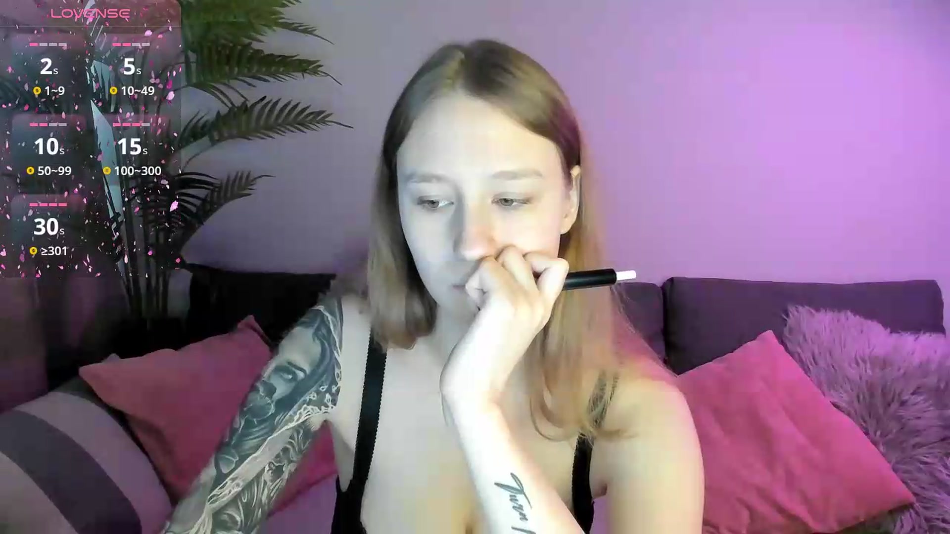Gallery image thumbnail from NicolePax's myfreecams stream on, 08/05/2026, 08:40 image 9 of 20