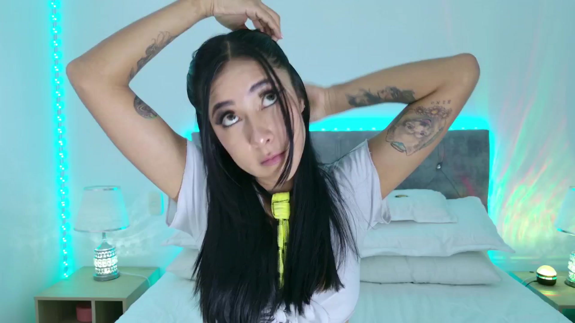 Gallery image thumbnail from NicolePowell's myfreecams stream on, 03/01/2026, 23:42 image 3 of 20
