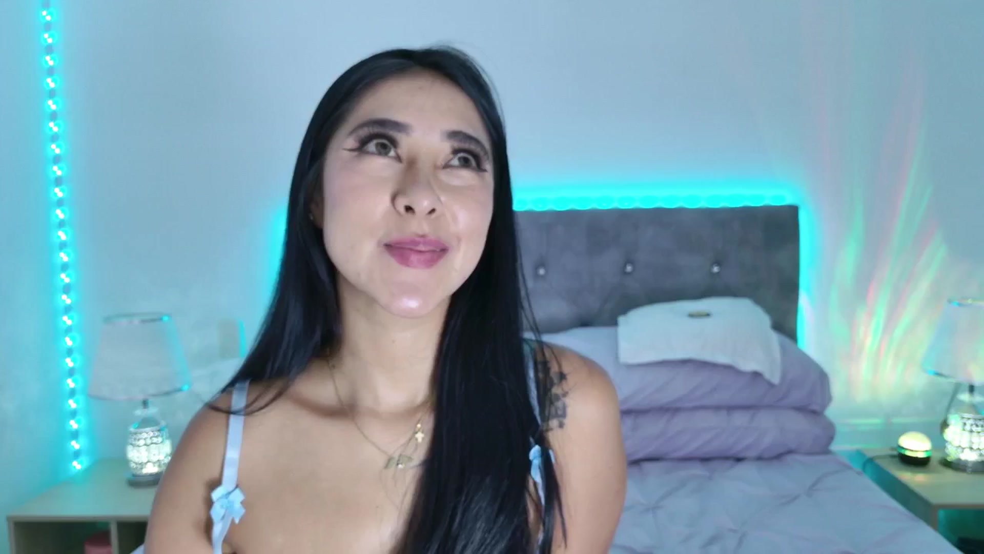Gallery image thumbnail from NicolePowell's myfreecams stream on, 03/10/2026, 24:01 image 7 of 20