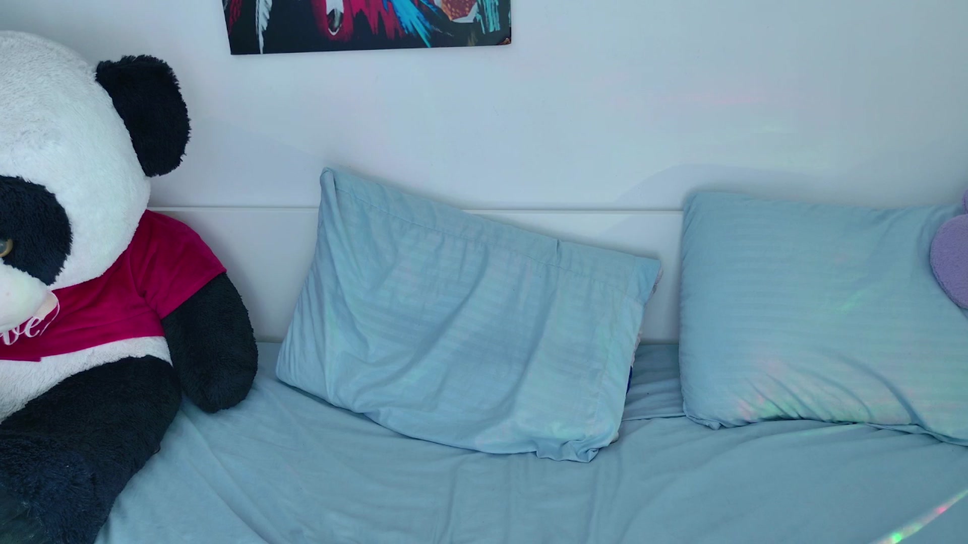 Gallery image thumbnail from NicolePowell's myfreecams stream on, 05/03/2026, 03:06 image 17 of 20