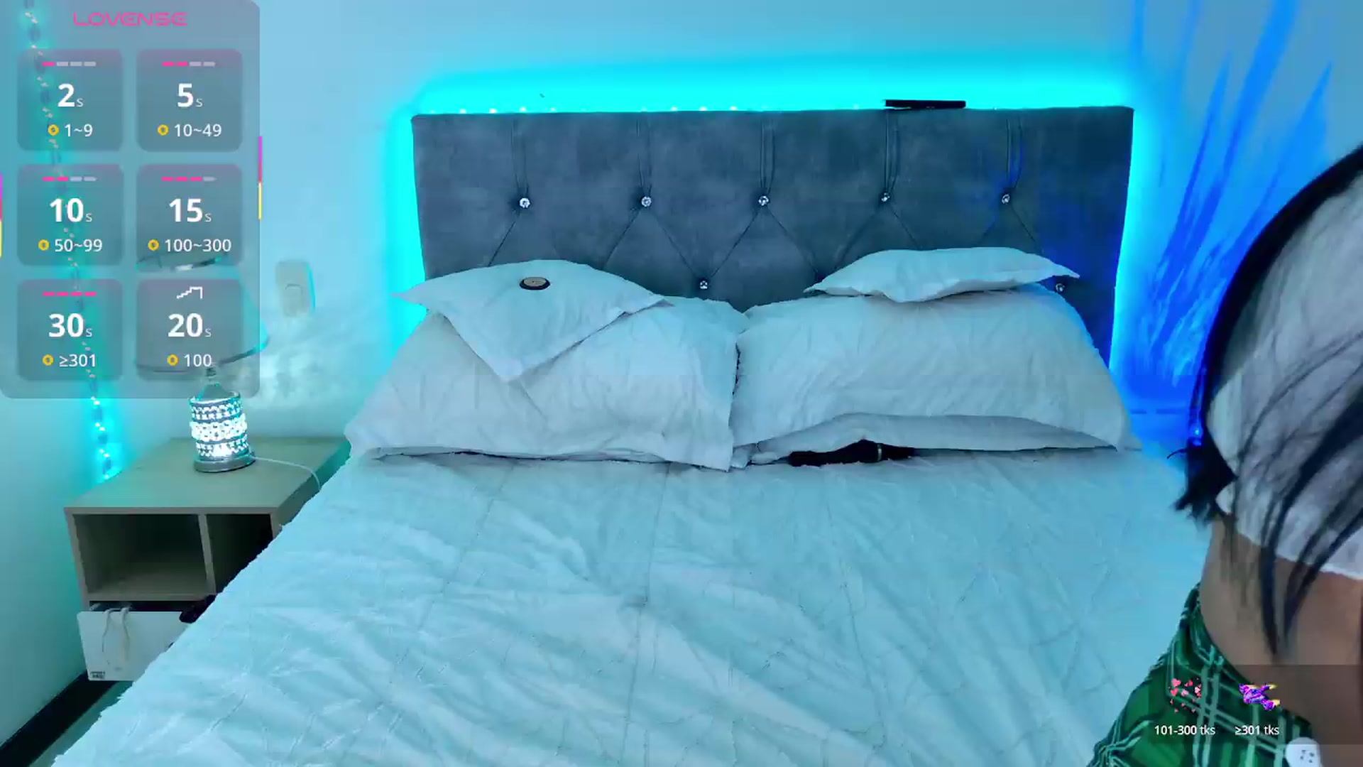Gallery image thumbnail from NicolePowell's myfreecams stream on, 06/12/2026, 01:57 image 10 of 20