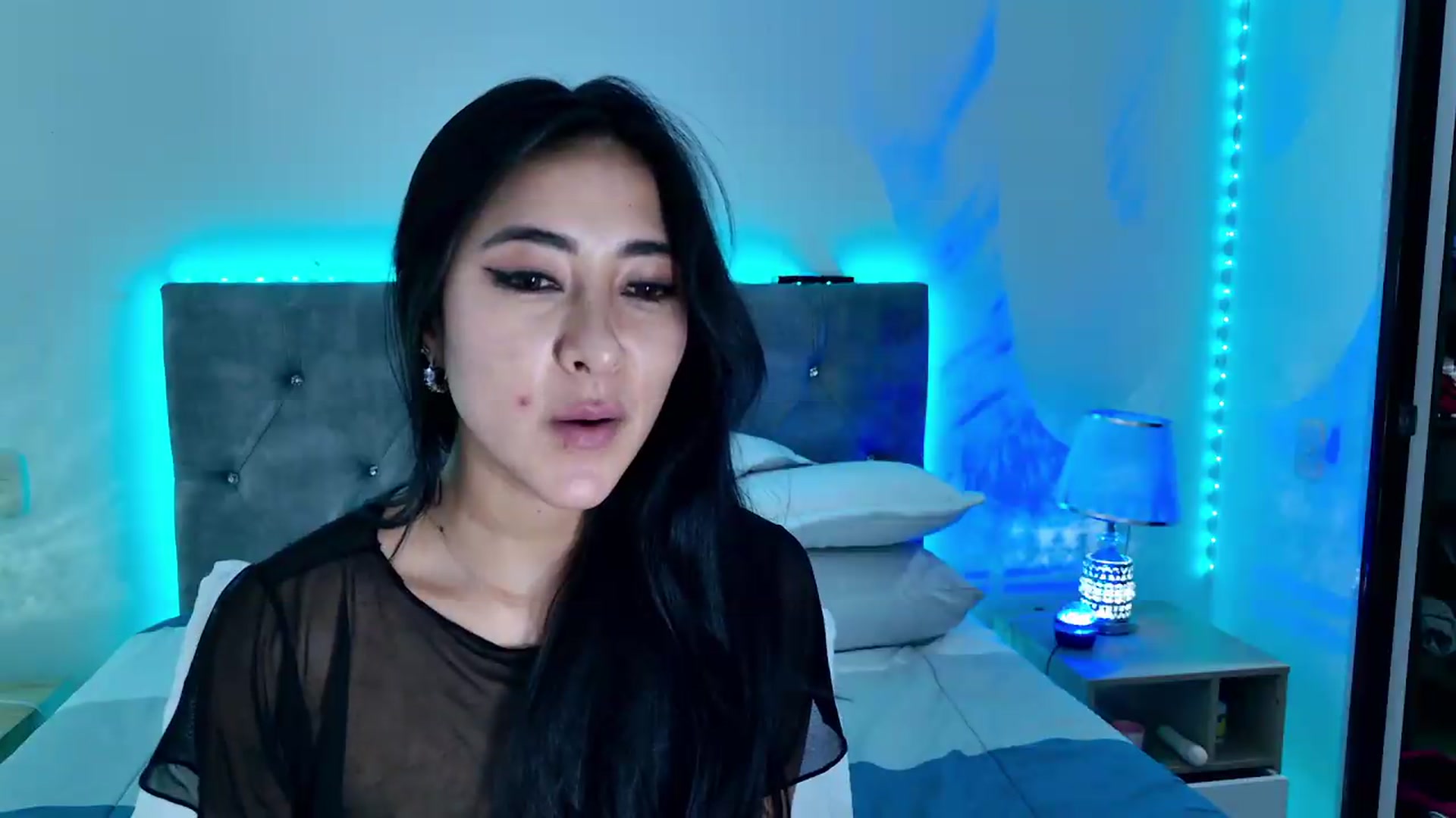 Gallery image thumbnail from NicolePowell's myfreecams stream on, 06/15/2026, 05:27 image 17 of 20