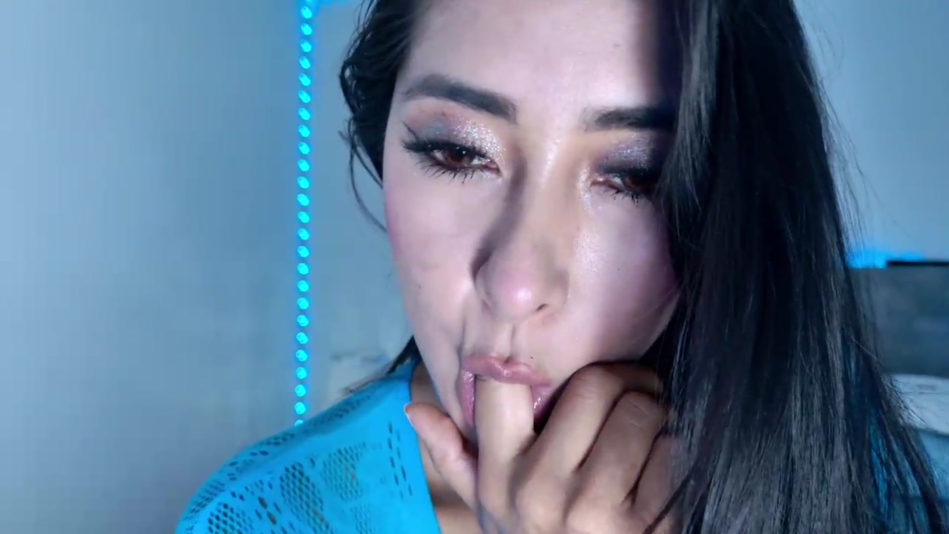 Gallery image thumbnail from NicolePowell's myfreecams stream on, 06/23/2026, 03:07 image 5 of 20