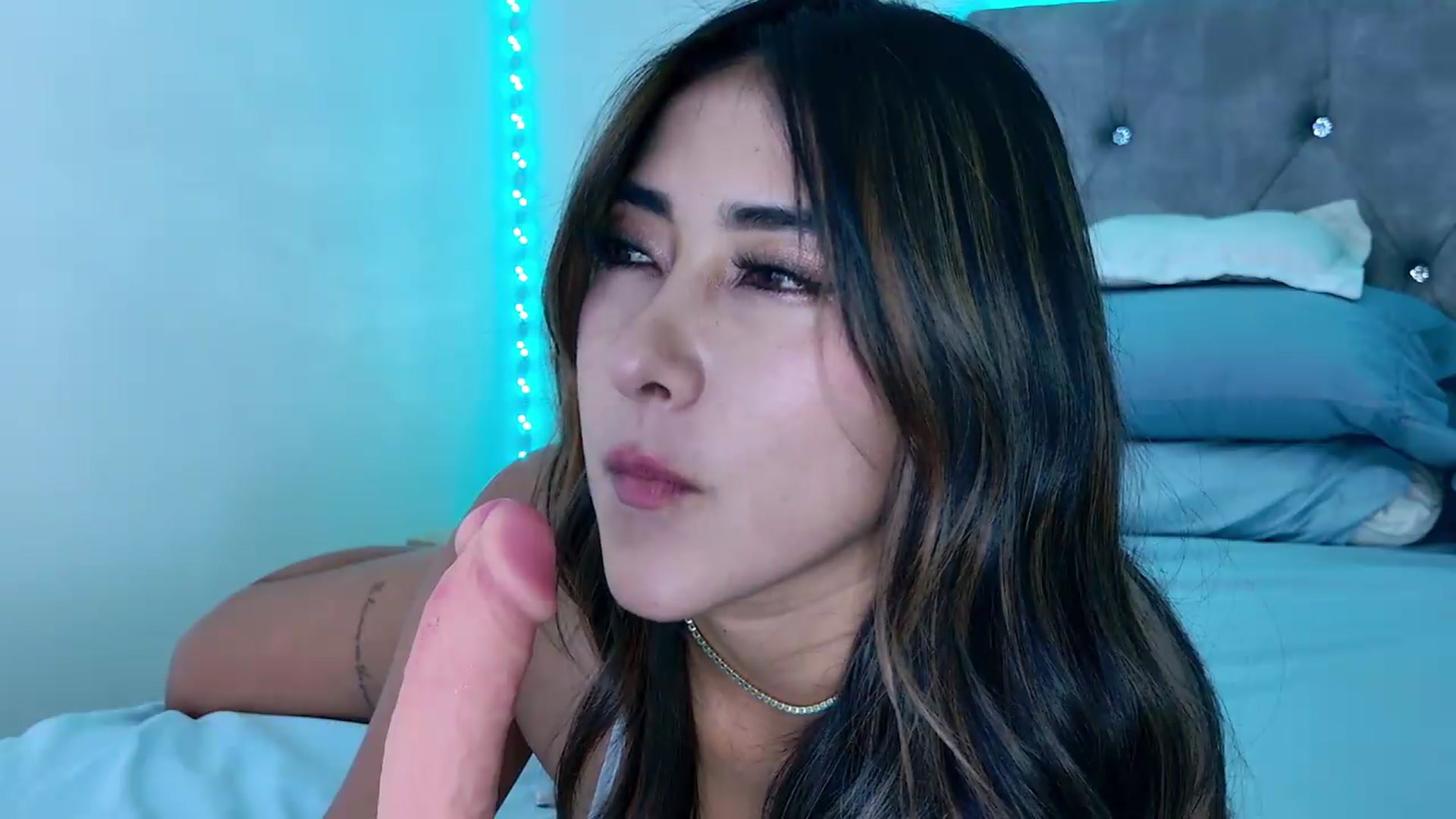 Gallery image thumbnail from NicolePowell's myfreecams stream on, 06/24/2026, 24:58 image 11 of 20