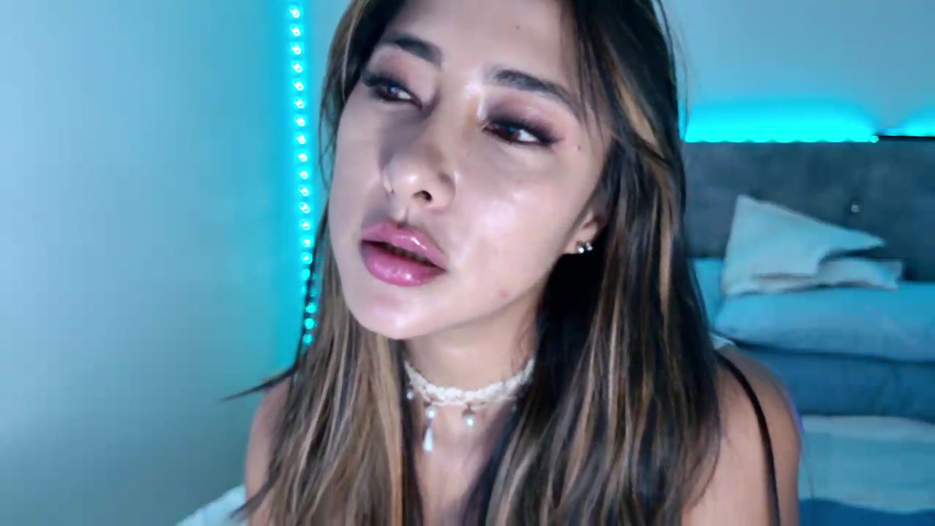 Gallery image thumbnail from NicolePowell's myfreecams stream on, 06/30/2026, 01:32 image 10 of 20