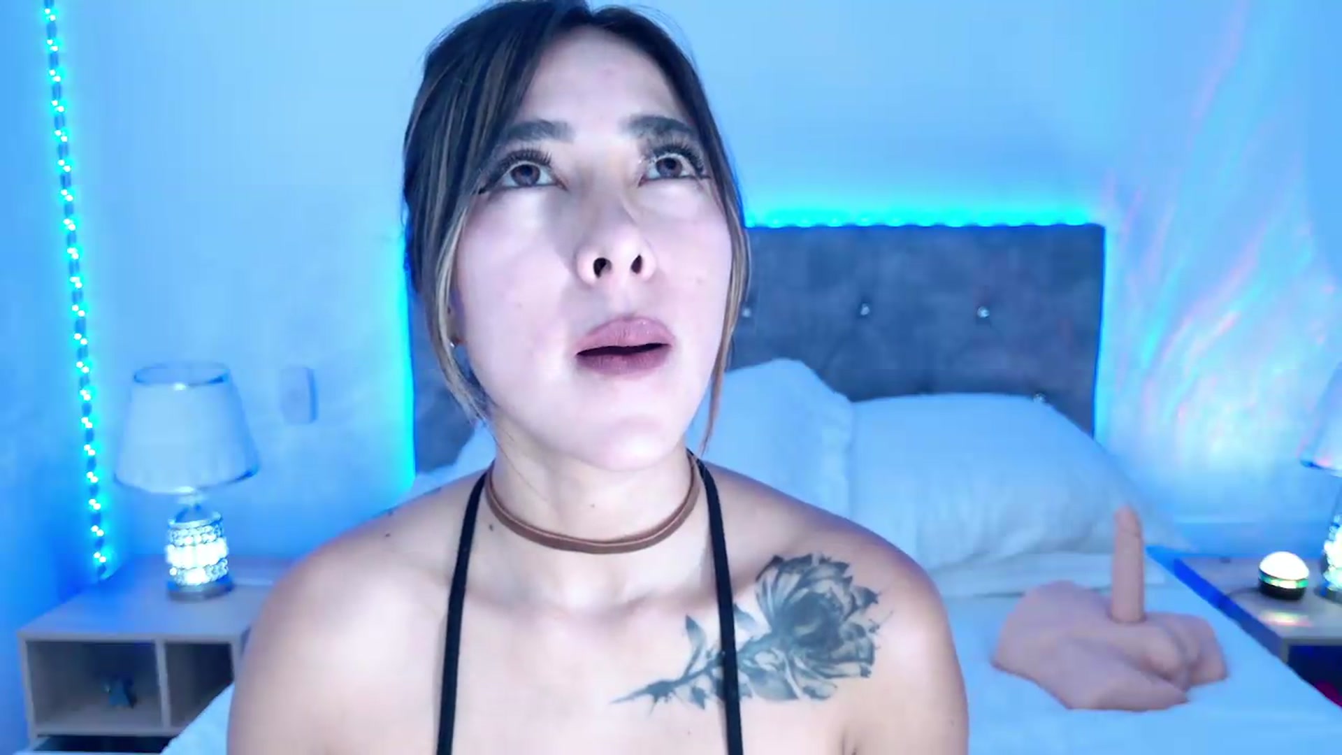 Gallery image thumbnail from NicolePowell's myfreecams stream on, 08/09/2026, 01:34 image 7 of 20