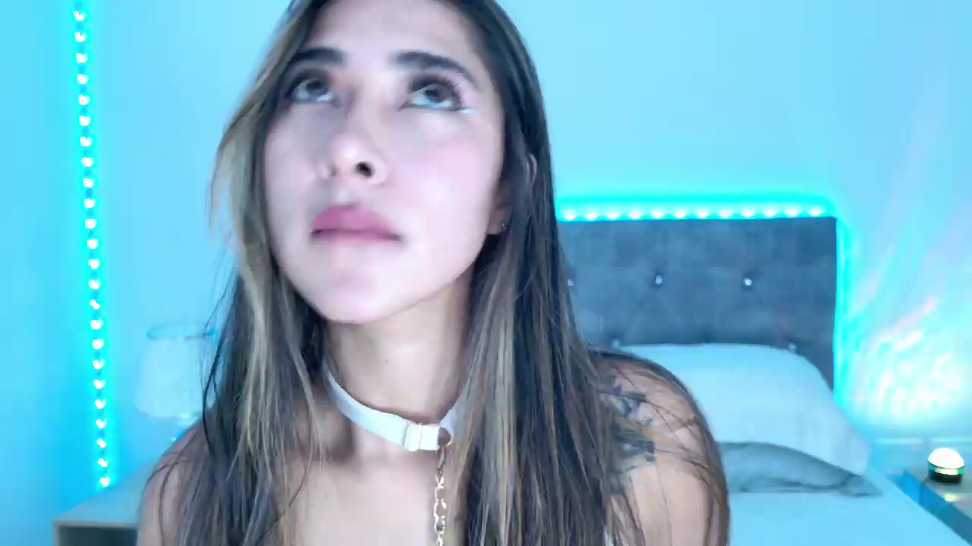 Gallery image thumbnail from NicolePowell's myfreecams stream on, 08/20/2026, 24:02 image 8 of 20
