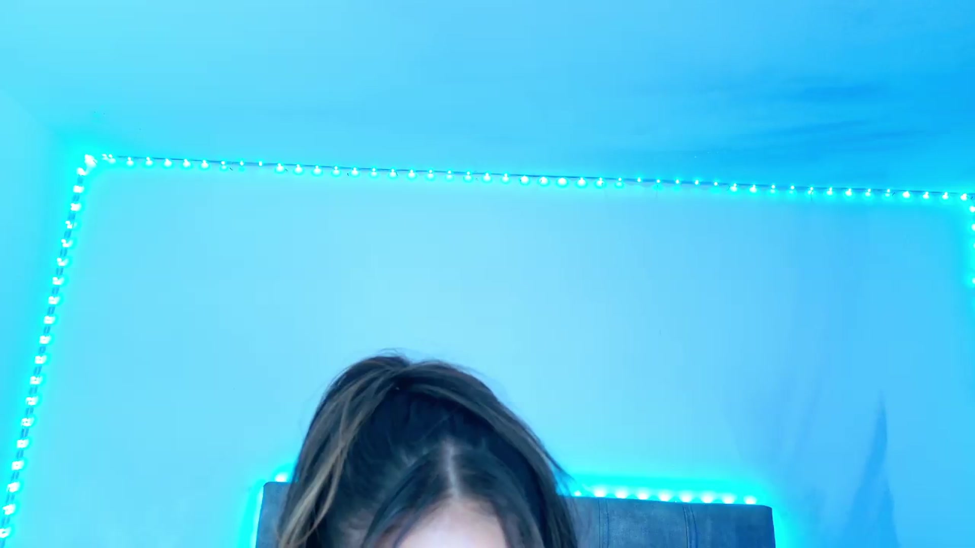 Gallery image thumbnail from NicolePowell's myfreecams stream on, 08/22/2026, 01:50 image 14 of 20