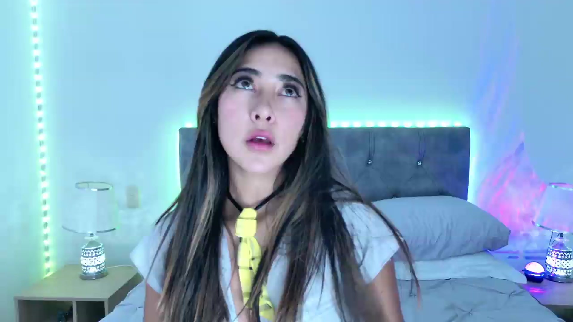 Gallery image thumbnail from NicolePowell's myfreecams stream on, 08/28/2026, 02:16 image 11 of 20