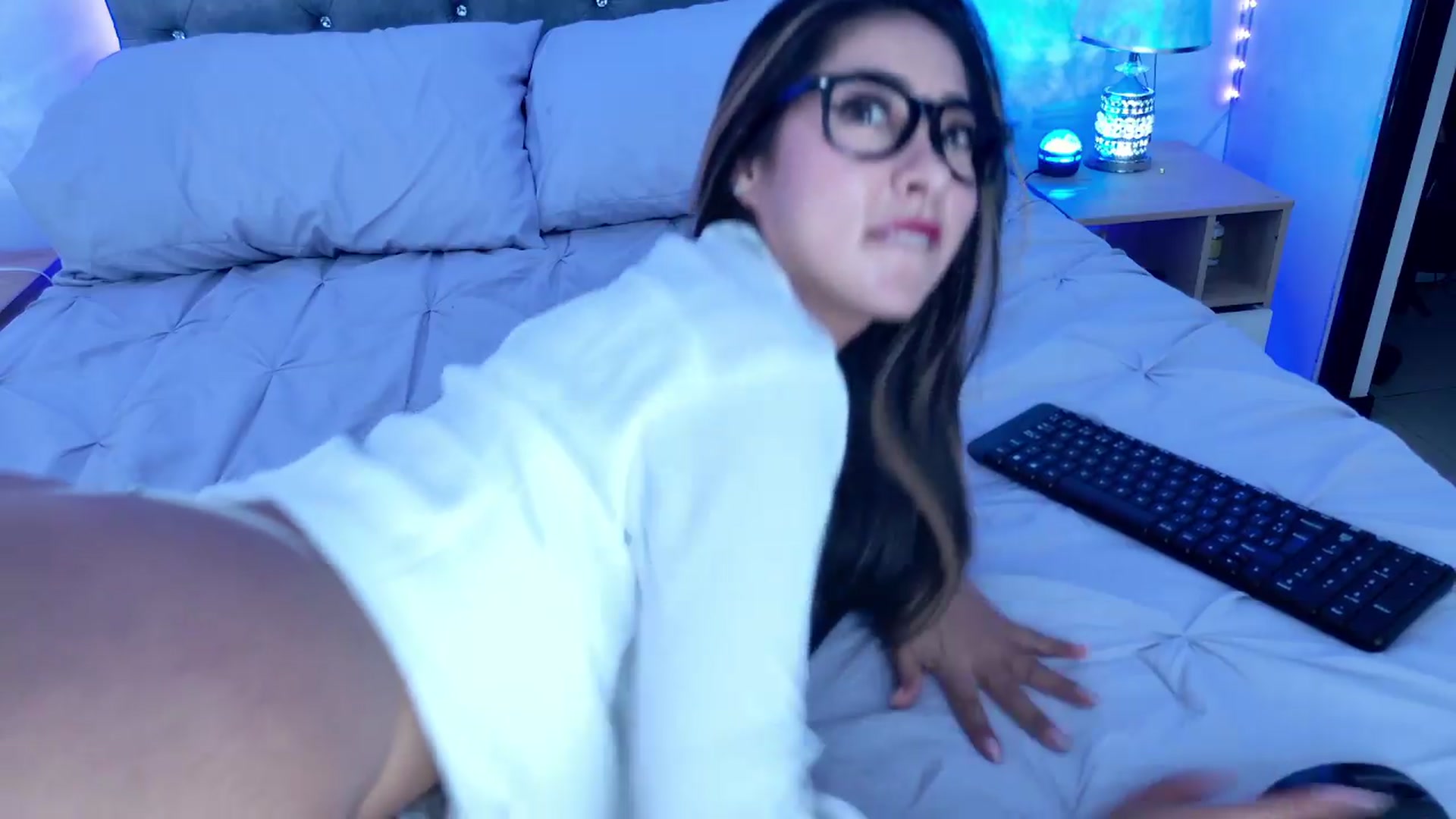 Gallery image thumbnail from NicolePowell's myfreecams stream on, 08/31/2026, 03:09 image 3 of 20