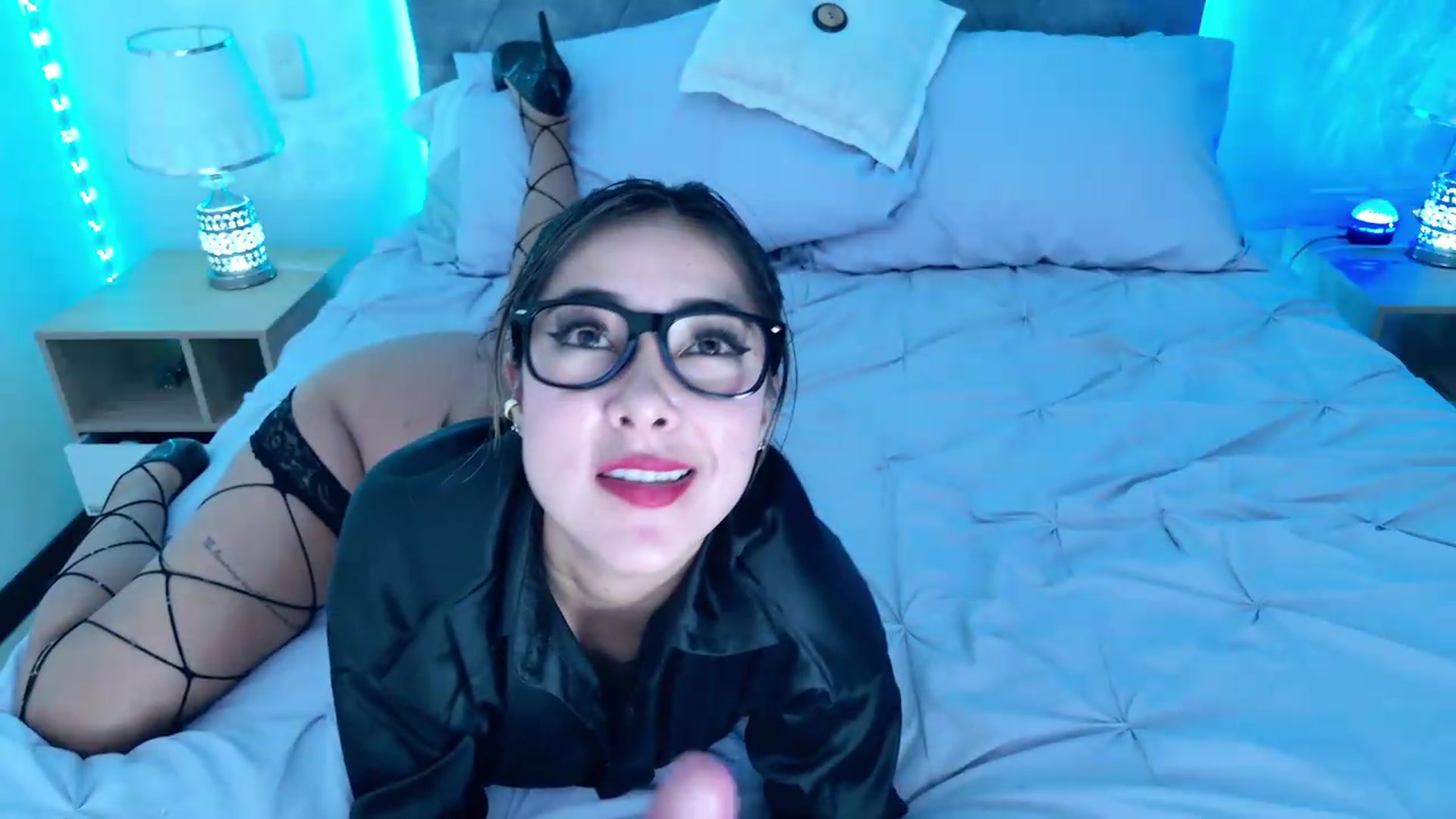 Gallery image thumbnail from NicolePowell's myfreecams stream on, 09/01/2026, 04:25 image 5 of 20