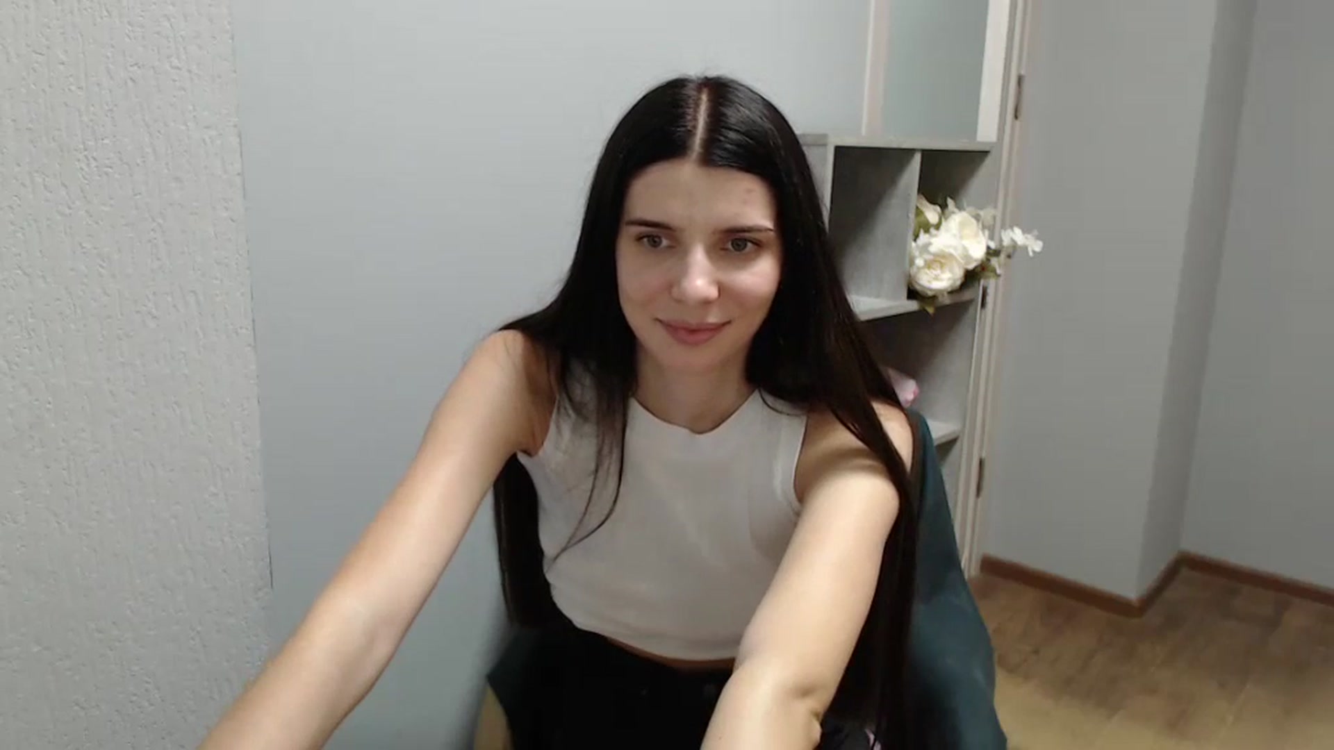 Gallery image thumbnail from NicoleVon's myfreecams stream on, 08/23/2024, 13:19 image 3 of 20