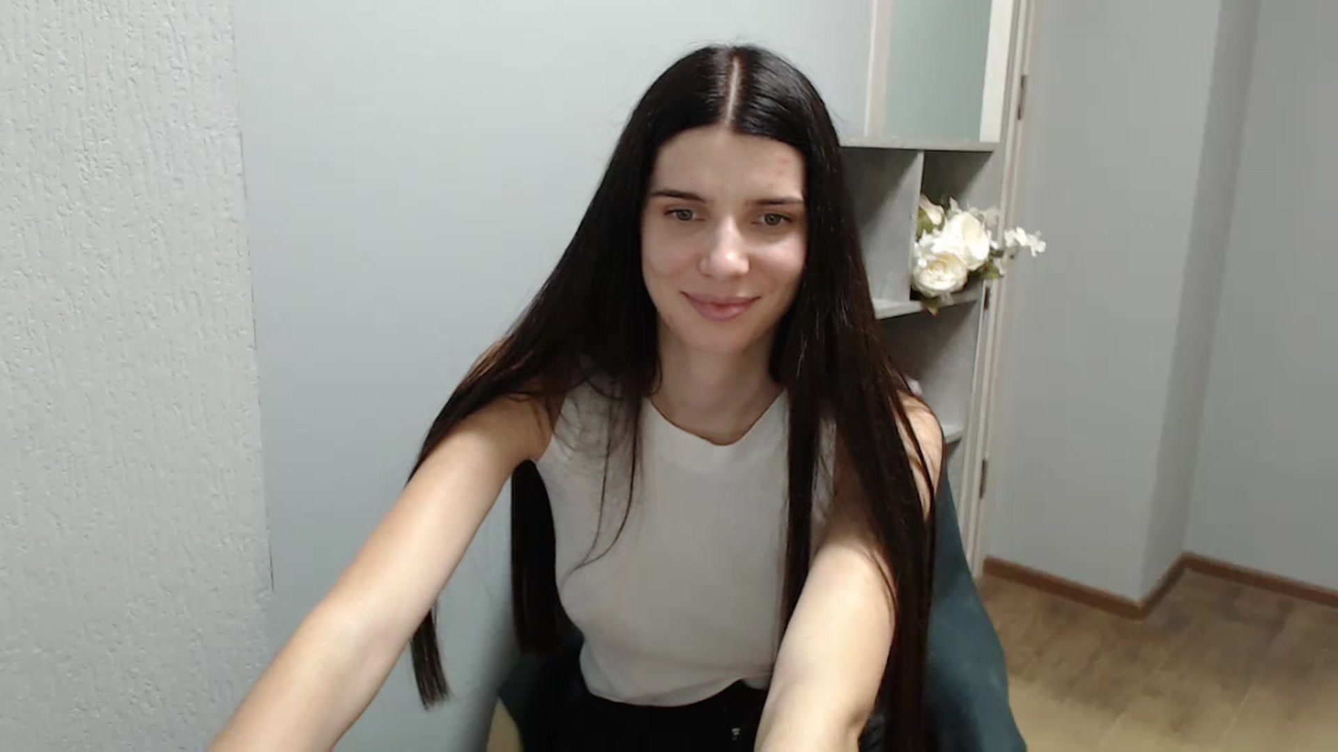 Gallery image thumbnail from NicoleVon's myfreecams stream on, 08/23/2024, 13:19 image 4 of 20