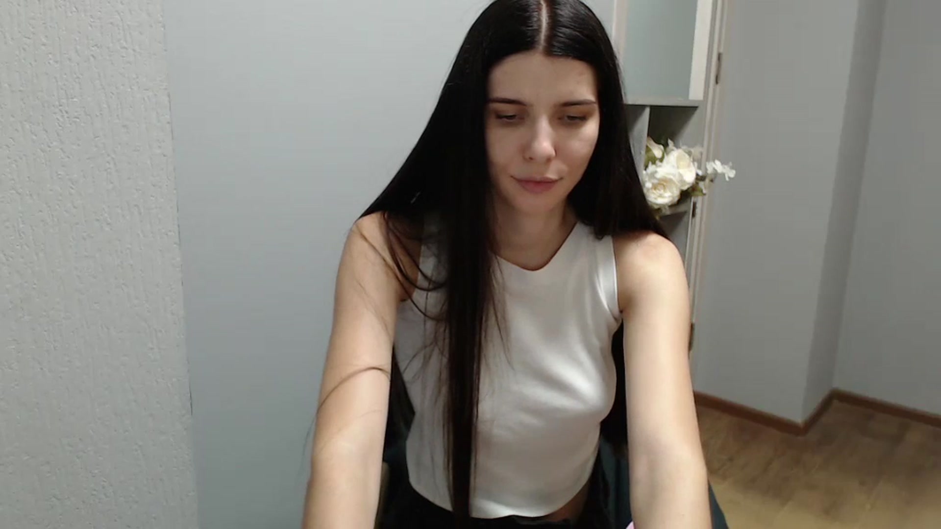 Gallery image thumbnail from NicoleVon's myfreecams stream on, 08/23/2024, 13:19 image 10 of 20