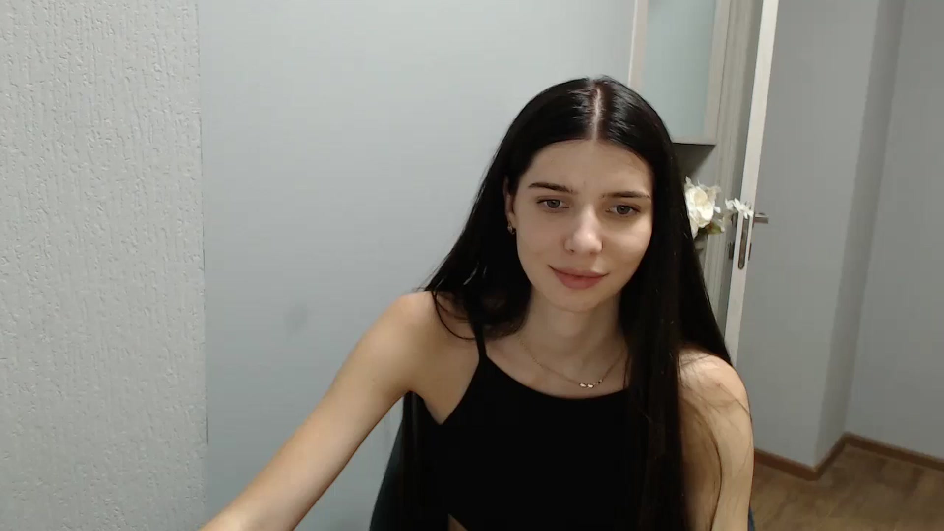 Gallery image thumbnail from NicoleVon's myfreecams stream on, 08/25/2024, 12:42 image 1 of 20