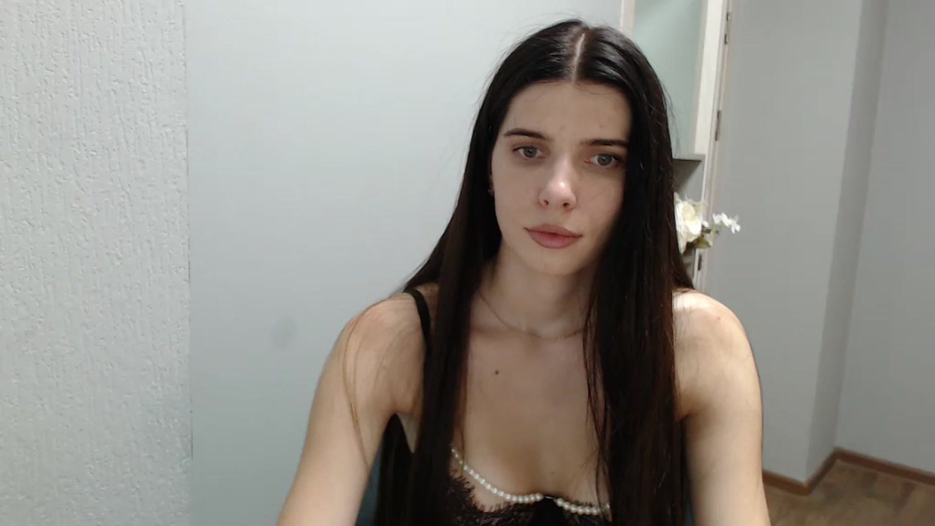 Gallery image thumbnail from NicoleVon's myfreecams stream on, 08/26/2024, 10:39 image 3 of 20