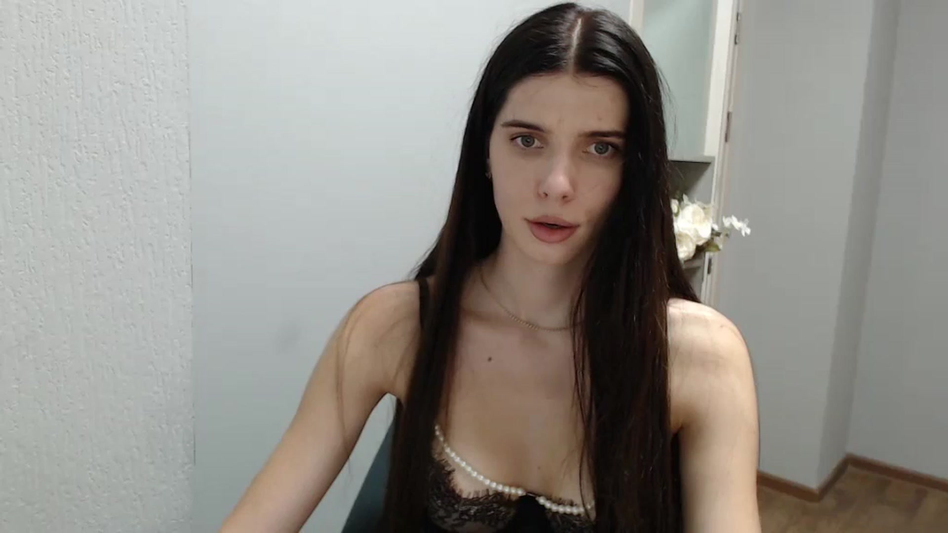 Gallery image thumbnail from NicoleVon's myfreecams stream on, 08/26/2024, 10:39 image 4 of 20