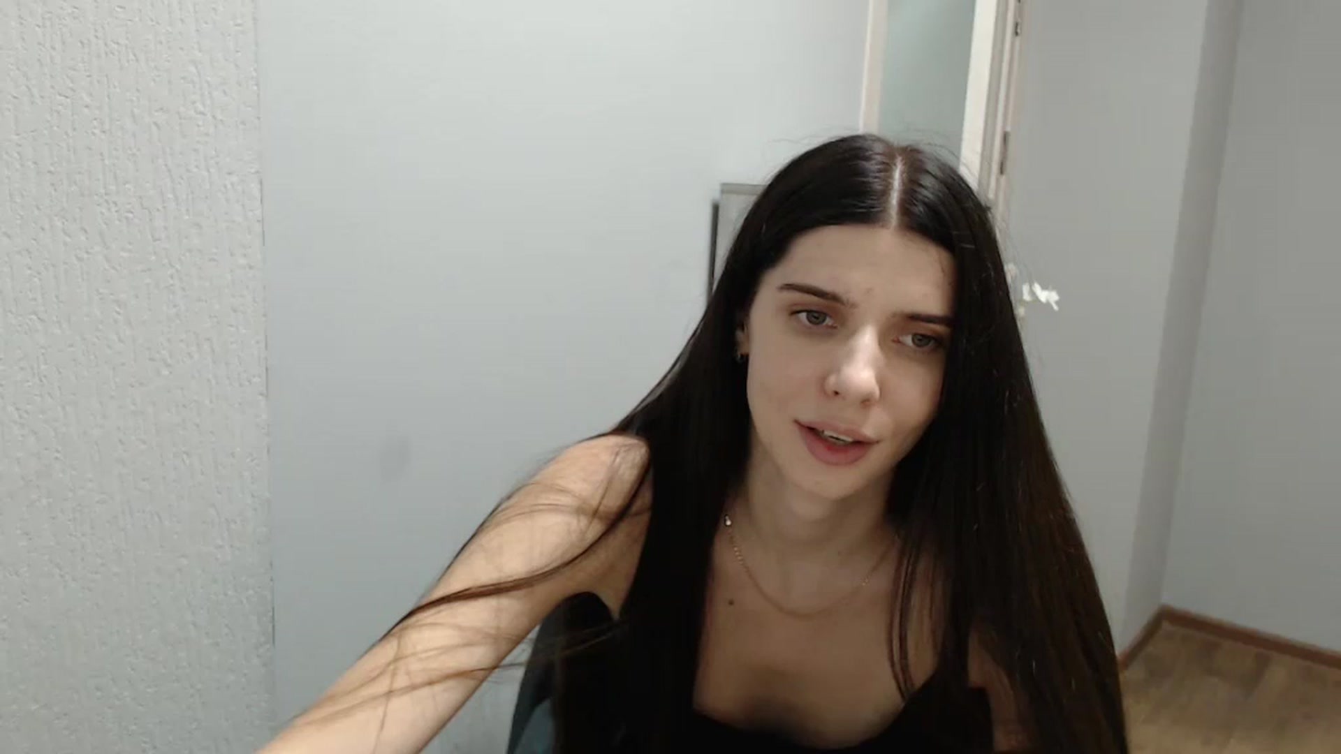 Gallery image thumbnail from NicoleVon's myfreecams stream on, 08/28/2024, 10:26 image 10 of 20