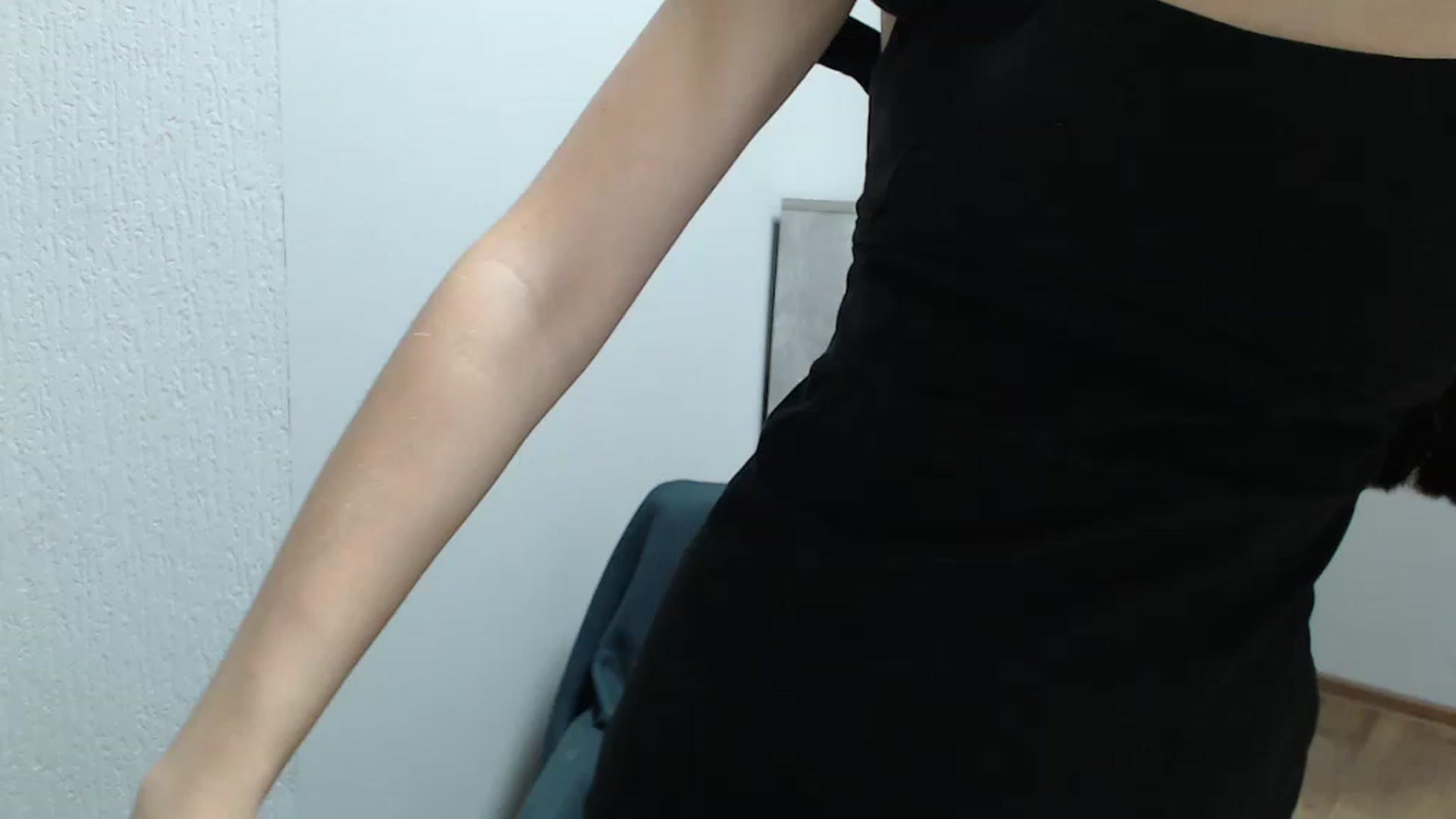 Gallery image thumbnail from NicoleVon's myfreecams stream on, 08/28/2024, 11:03 image 13 of 20