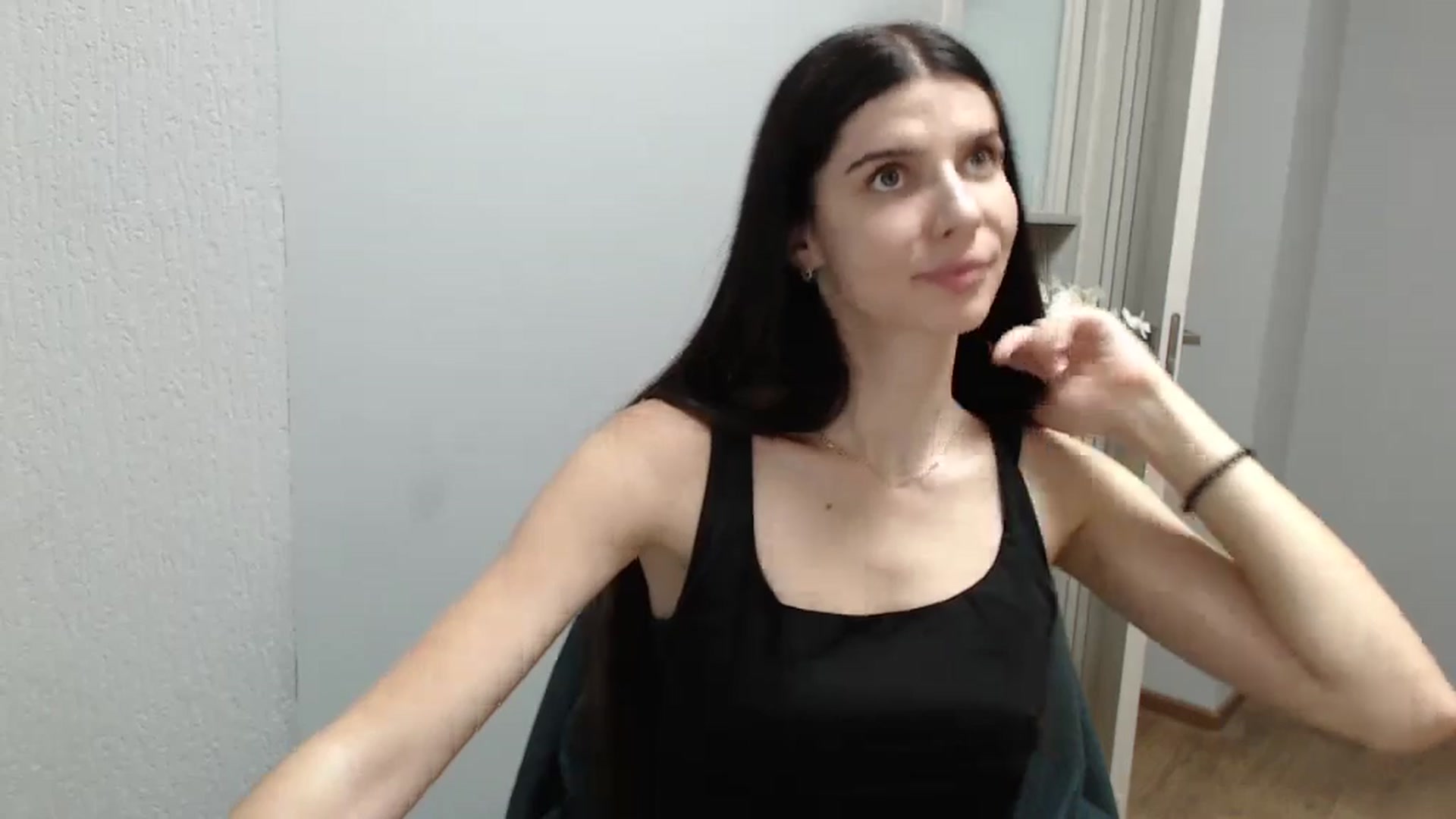 Gallery image thumbnail from NicoleVon's myfreecams stream on, 08/28/2024, 11:03 image 11 of 20
