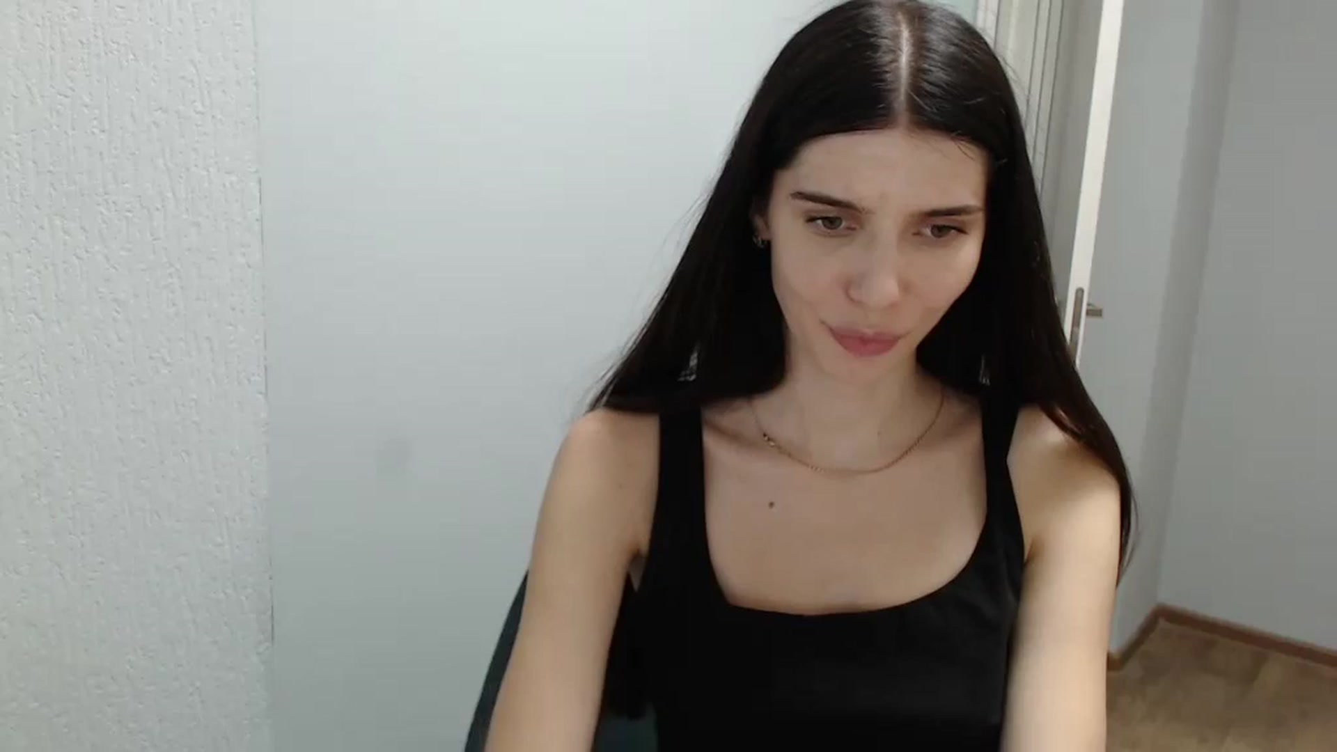 Gallery image thumbnail from NicoleVon's myfreecams stream on, 08/28/2024, 11:03 image 5 of 20