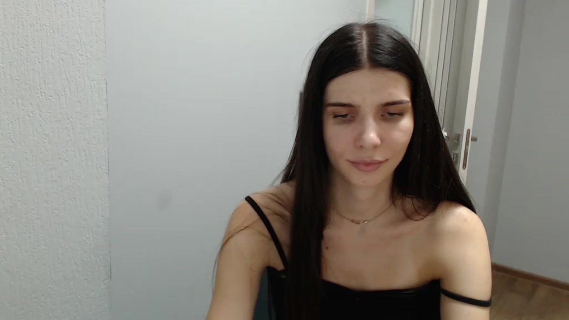 Gallery image thumbnail from NicoleVon's myfreecams stream on, 08/28/2024, 12:14 image 5 of 20