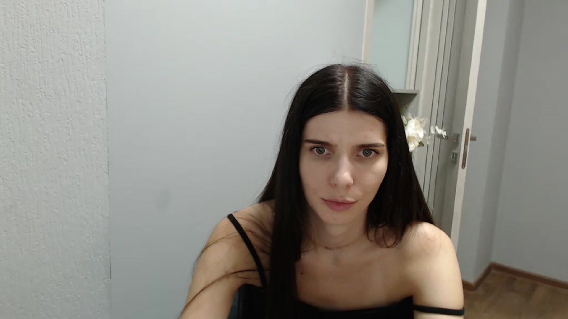 Gallery image thumbnail from NicoleVon's myfreecams stream on, 08/28/2024, 12:14 image 3 of 20