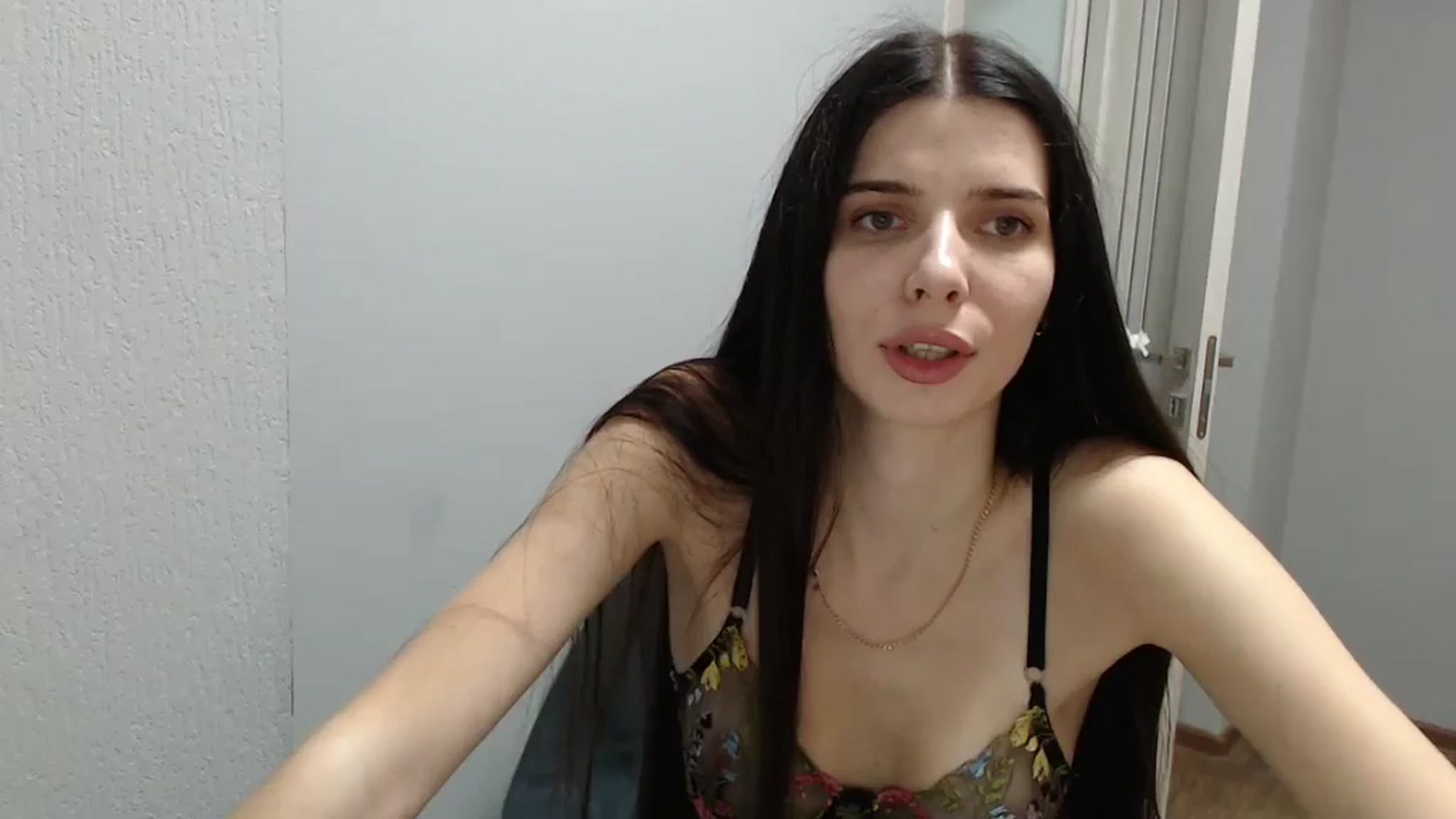 Gallery image thumbnail from NicoleVon's myfreecams stream on, 08/30/2024, 09:45 image 1 of 20