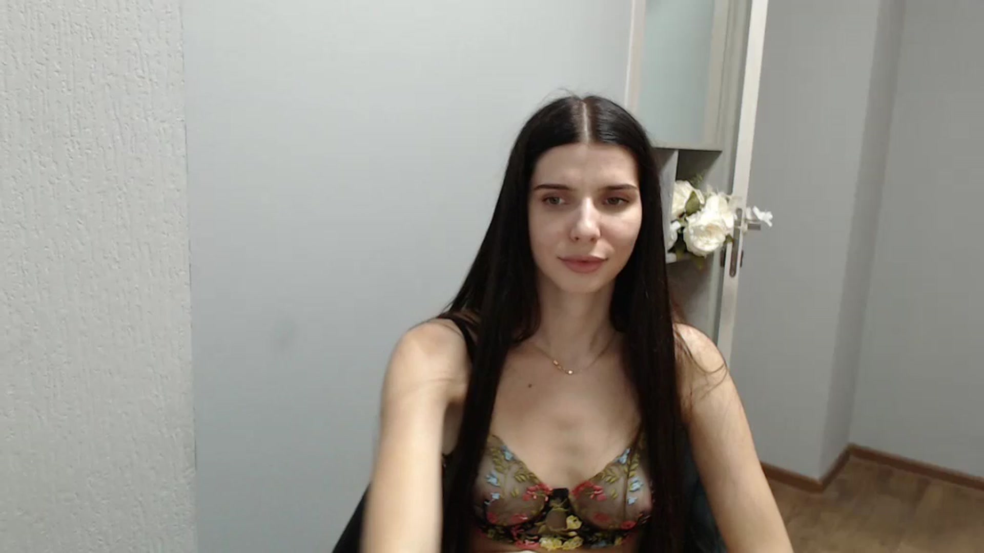 Gallery image thumbnail from NicoleVon's myfreecams stream on, 08/30/2024, 10:33 image 1 of 20