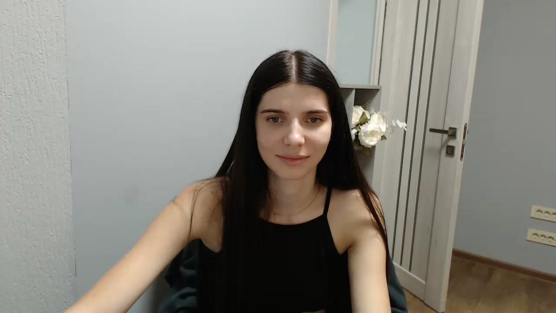 Gallery image thumbnail from NicoleVon's myfreecams stream on, 08/31/2024, 11:41 image 16 of 20