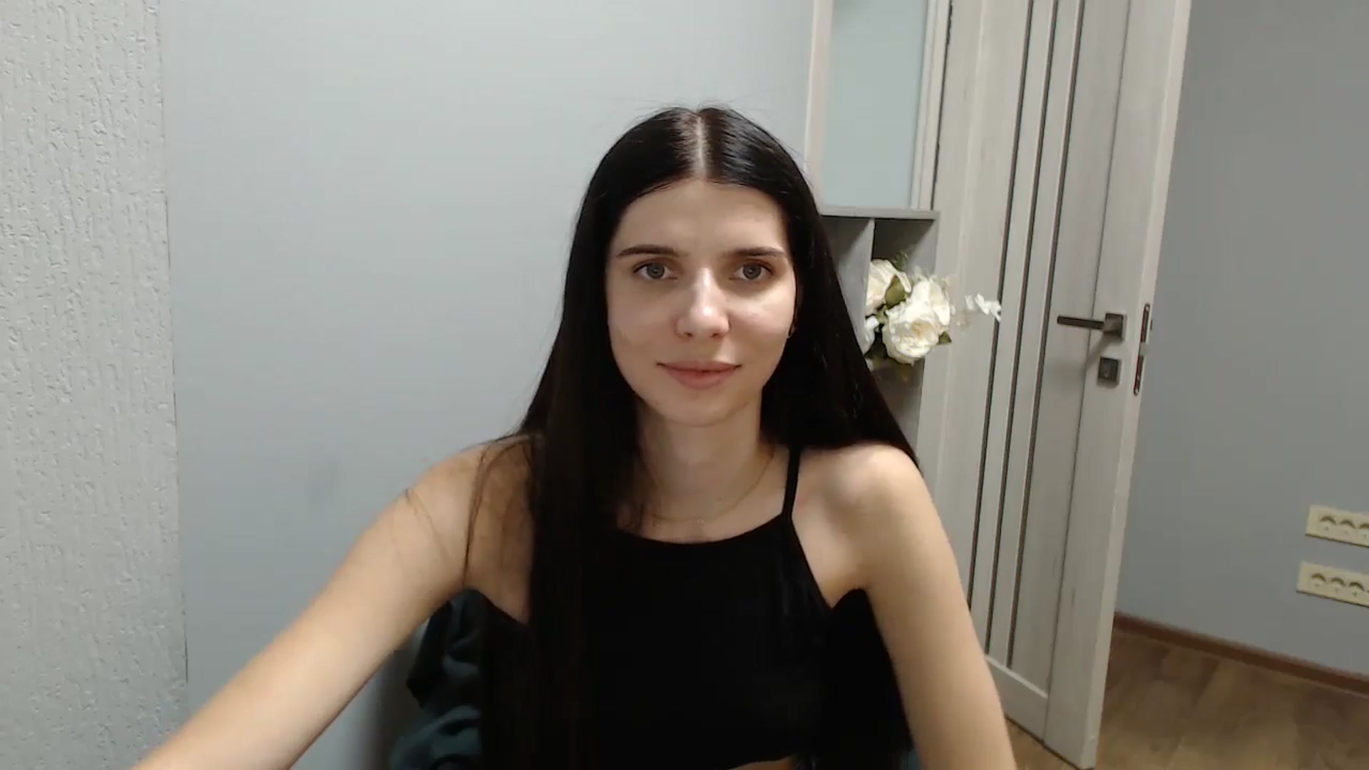 Gallery image thumbnail from NicoleVon's myfreecams stream on, 08/31/2024, 11:41 image 14 of 20
