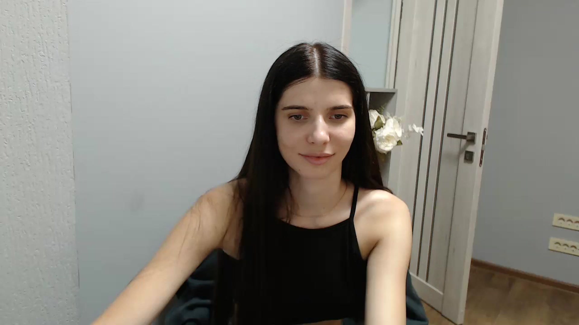 Gallery image thumbnail from NicoleVon's myfreecams stream on, 08/31/2024, 11:41 image 10 of 20