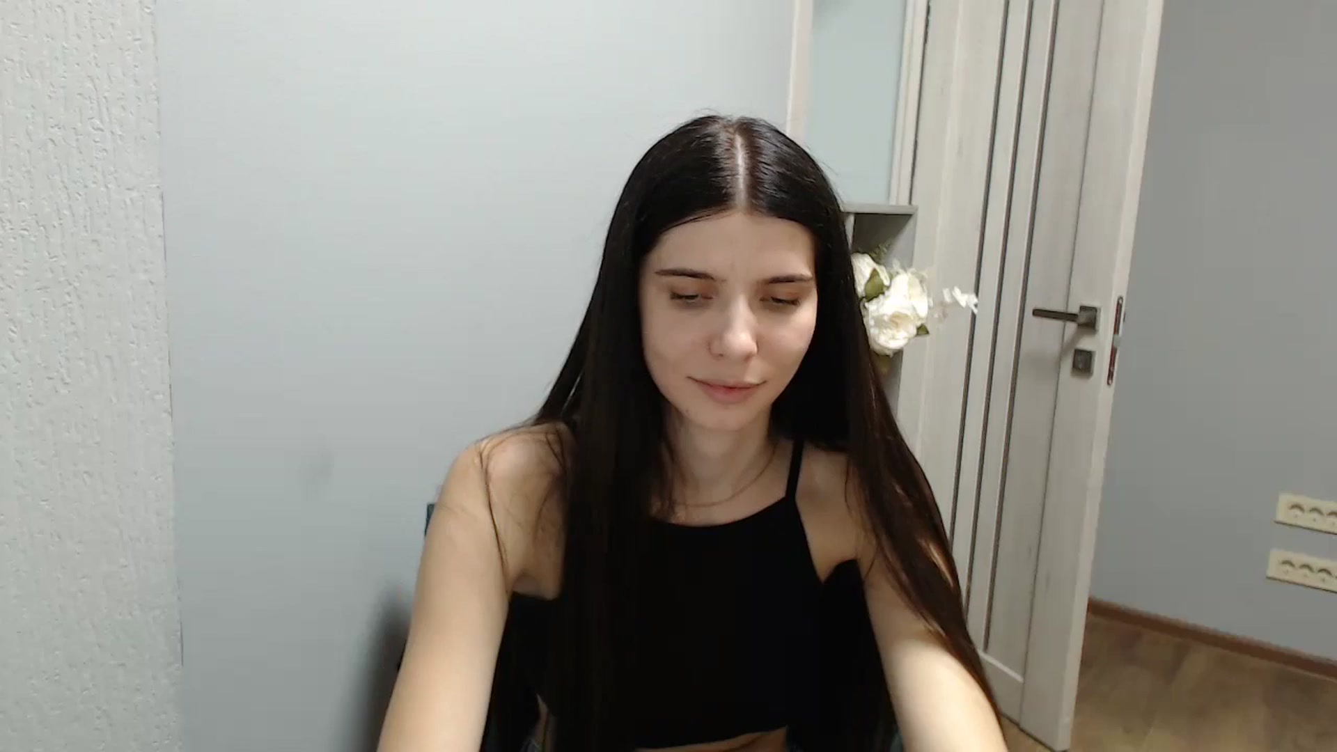 Gallery image thumbnail from NicoleVon's myfreecams stream on, 08/31/2024, 11:41 image 19 of 20