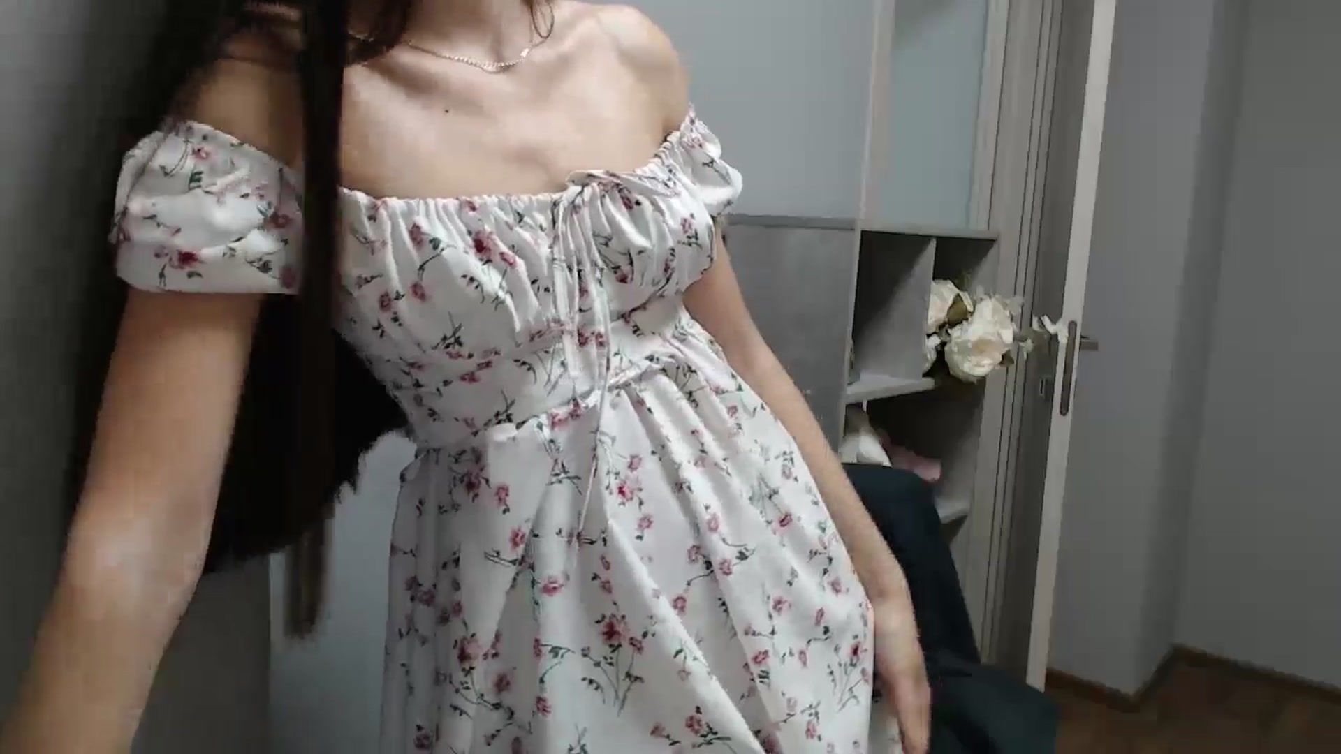 Gallery image thumbnail from NicoleVon's myfreecams stream on, 09/01/2024, 12:26 image 9 of 20