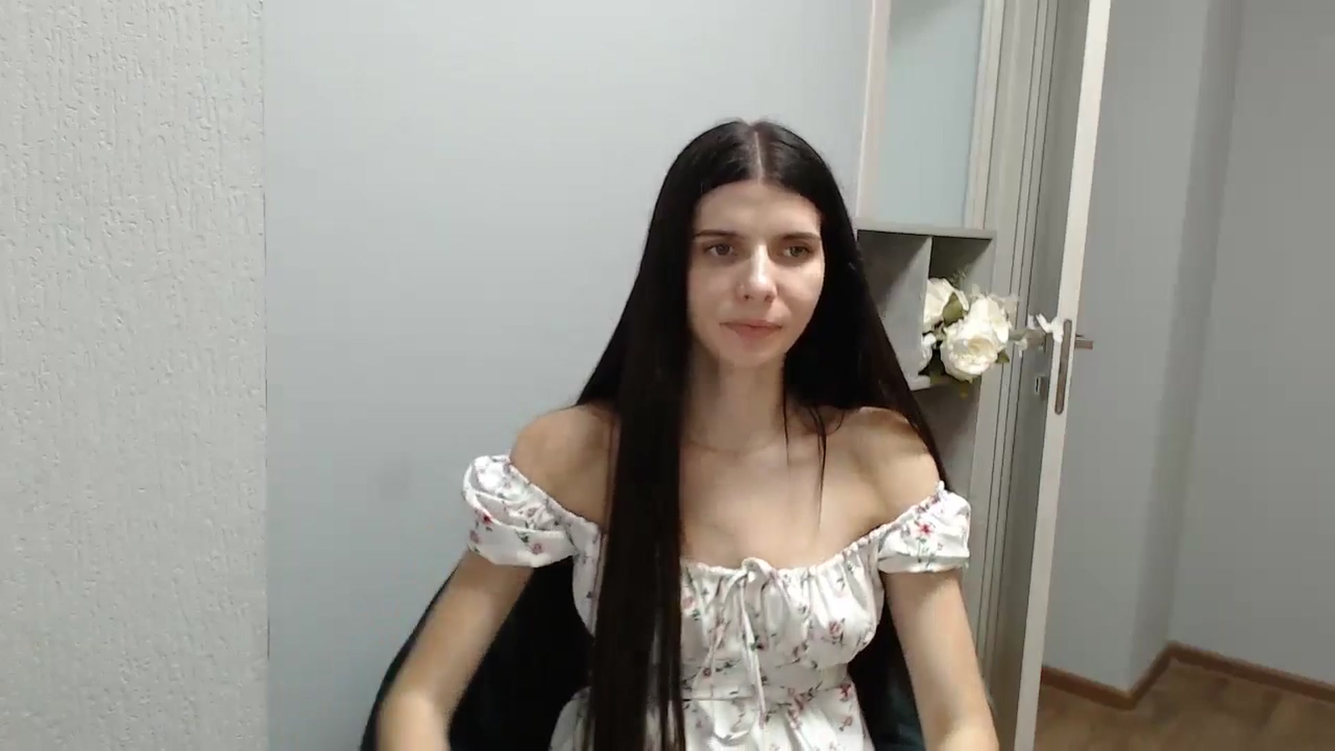 Gallery image thumbnail from NicoleVon's myfreecams stream on, 09/01/2024, 12:26 image 20 of 20
