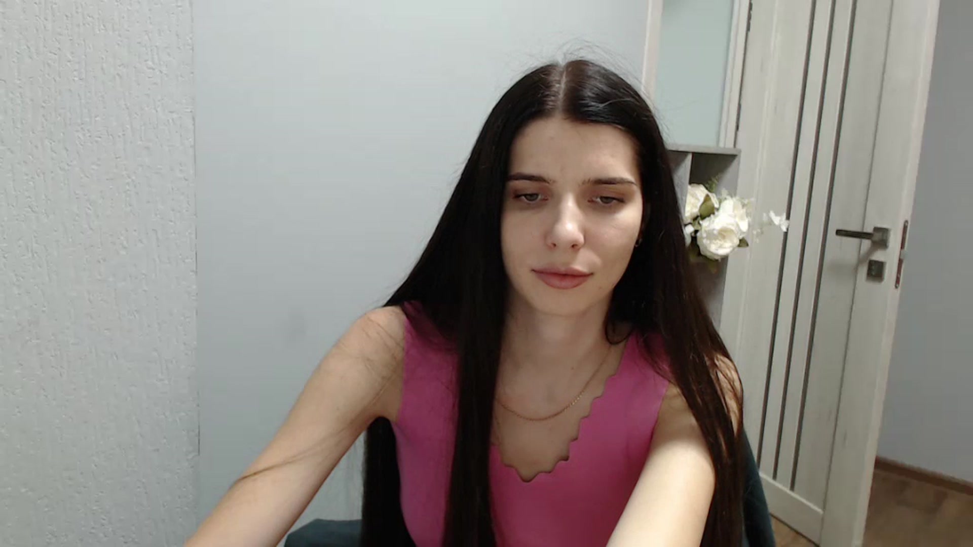 Gallery image thumbnail from NicoleVon's myfreecams stream on, 09/03/2024, 08:43 image 5 of 20