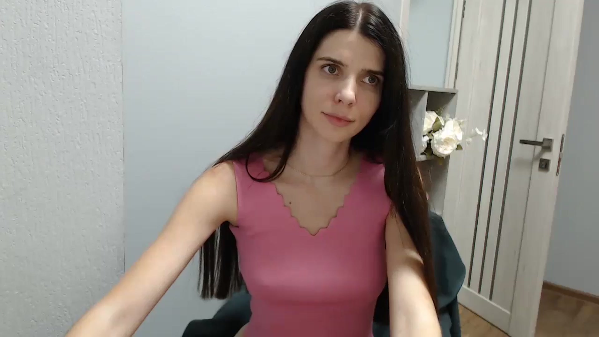 Gallery image thumbnail from NicoleVon's myfreecams stream on, 09/03/2024, 13:15 image 14 of 20