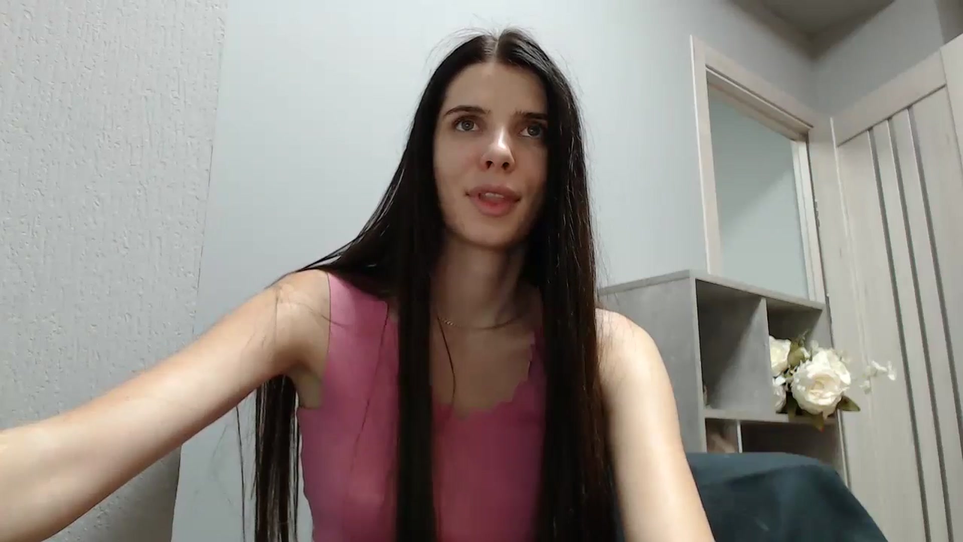 Gallery image thumbnail from NicoleVon's myfreecams stream on, 09/03/2024, 13:15 image 6 of 20