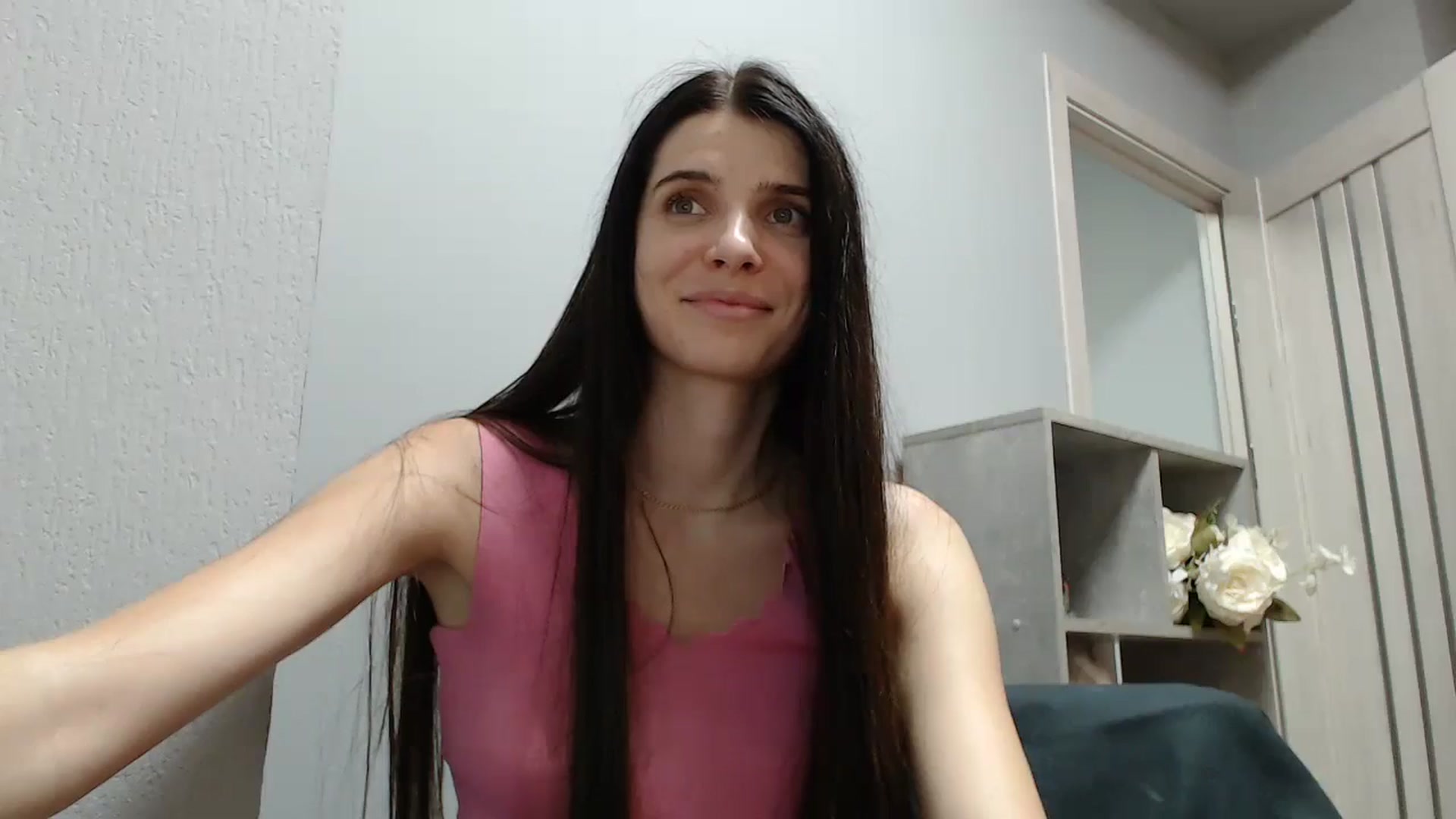 Gallery image thumbnail from NicoleVon's myfreecams stream on, 09/03/2024, 13:15 image 7 of 20