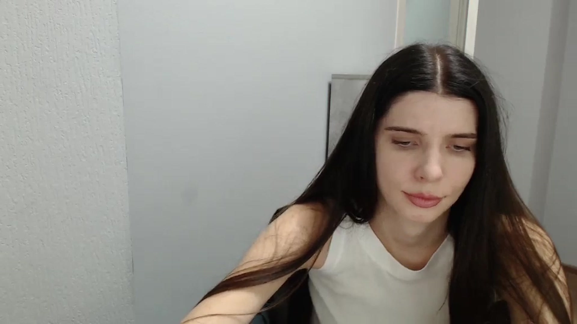 Gallery image thumbnail from NicoleVon's myfreecams stream on, 09/07/2024, 08:35 image 4 of 20