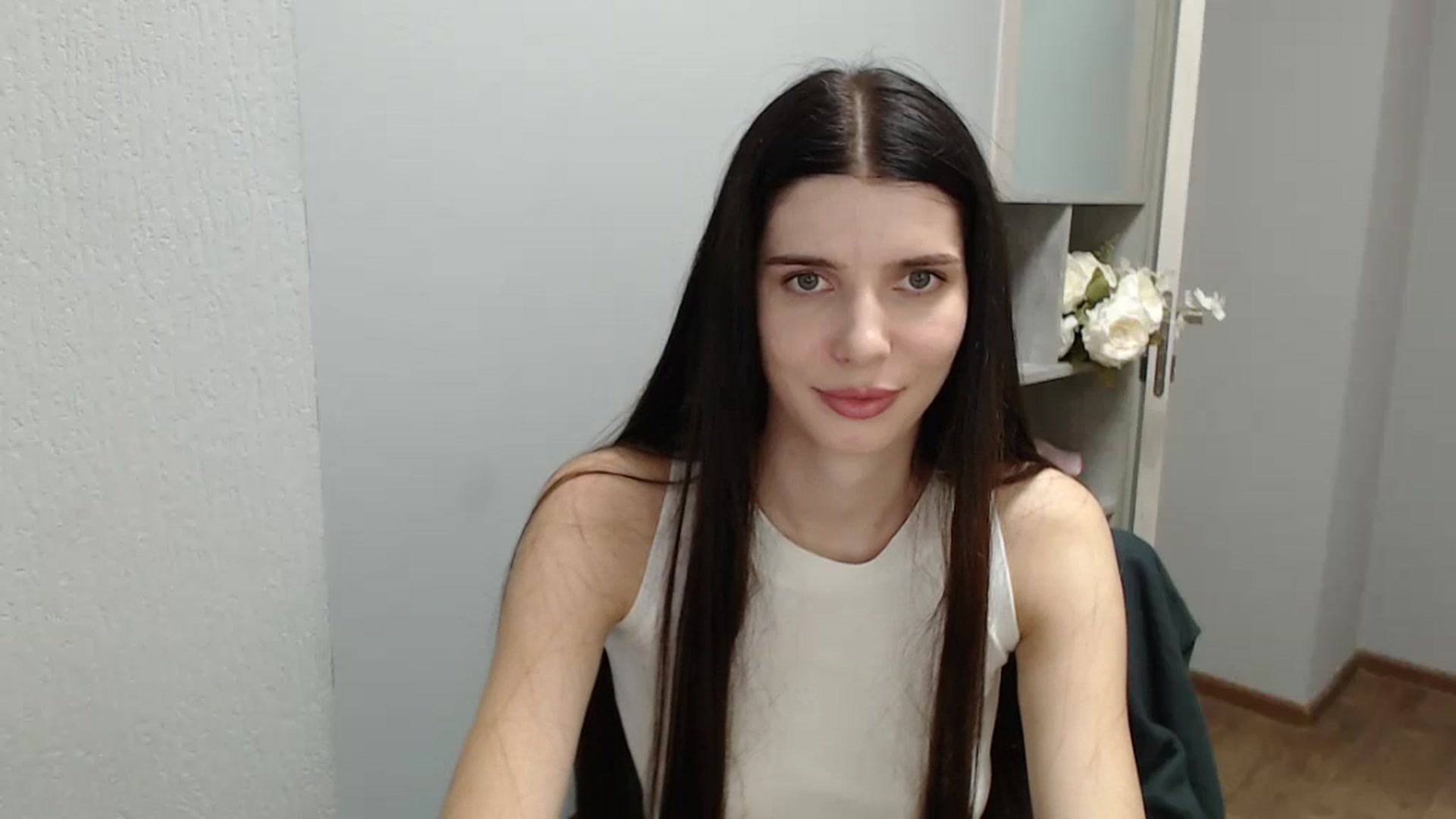Gallery image thumbnail from NicoleVon's myfreecams stream on, 09/07/2024, 08:35 image 17 of 20