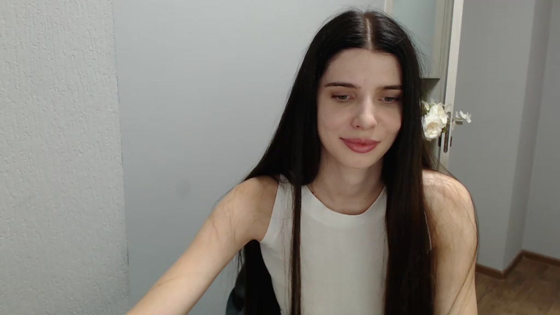 Gallery image thumbnail from NicoleVon's myfreecams stream on, 09/07/2024, 08:35 image 6 of 20