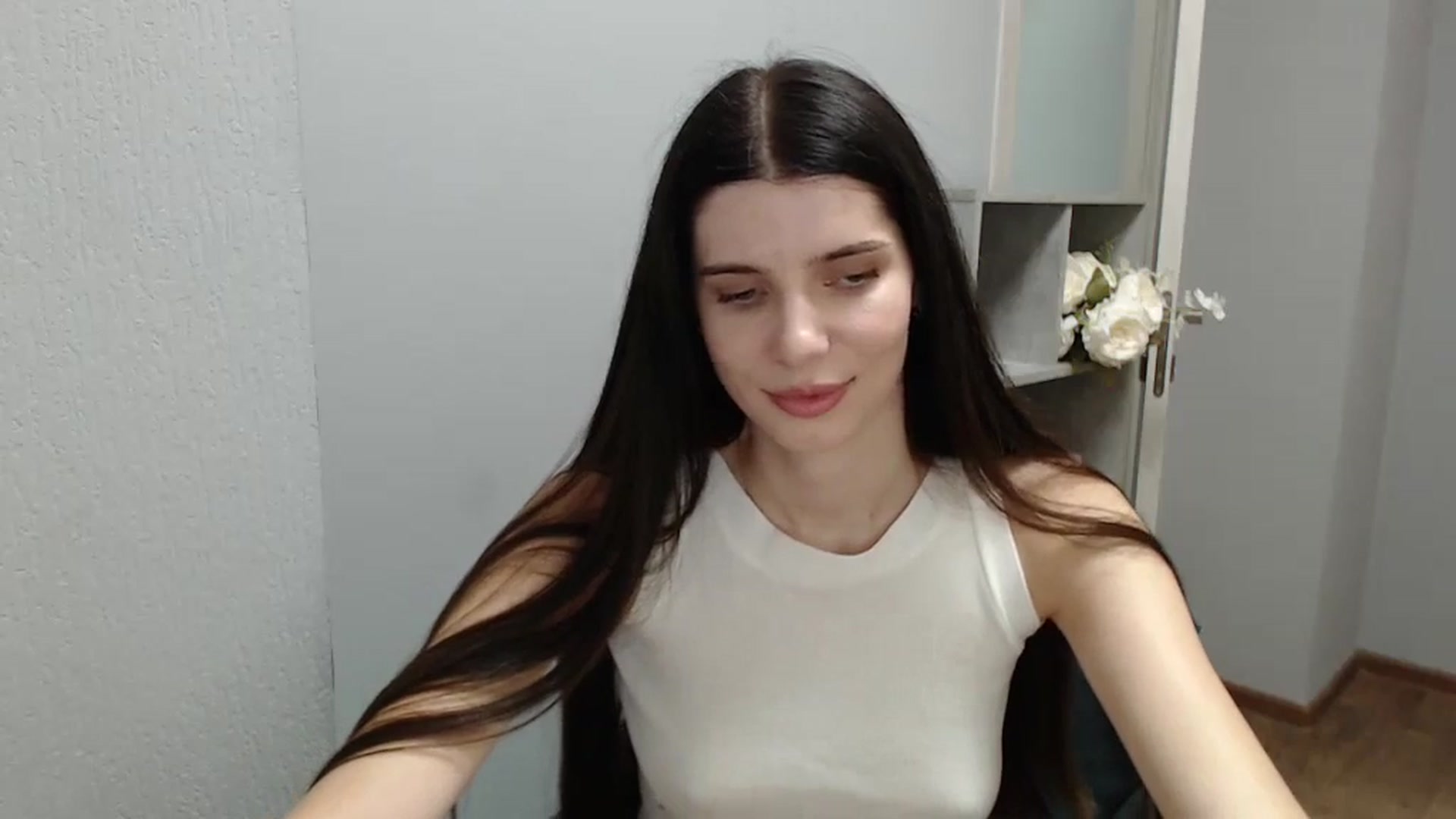Gallery image thumbnail from NicoleVon's myfreecams stream on, 09/07/2024, 08:35 image 16 of 20