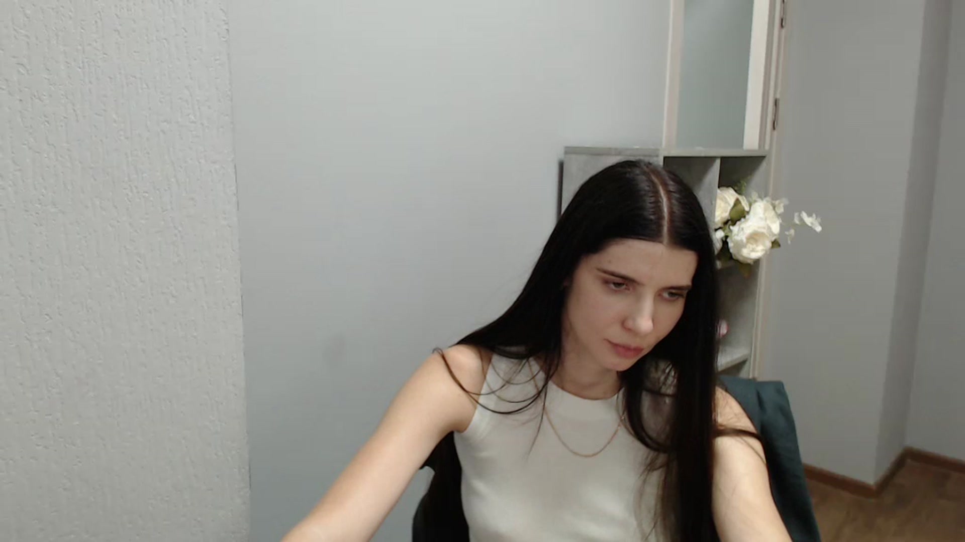Gallery image thumbnail from NicoleVon's myfreecams stream on, 09/07/2024, 11:28 image 15 of 20