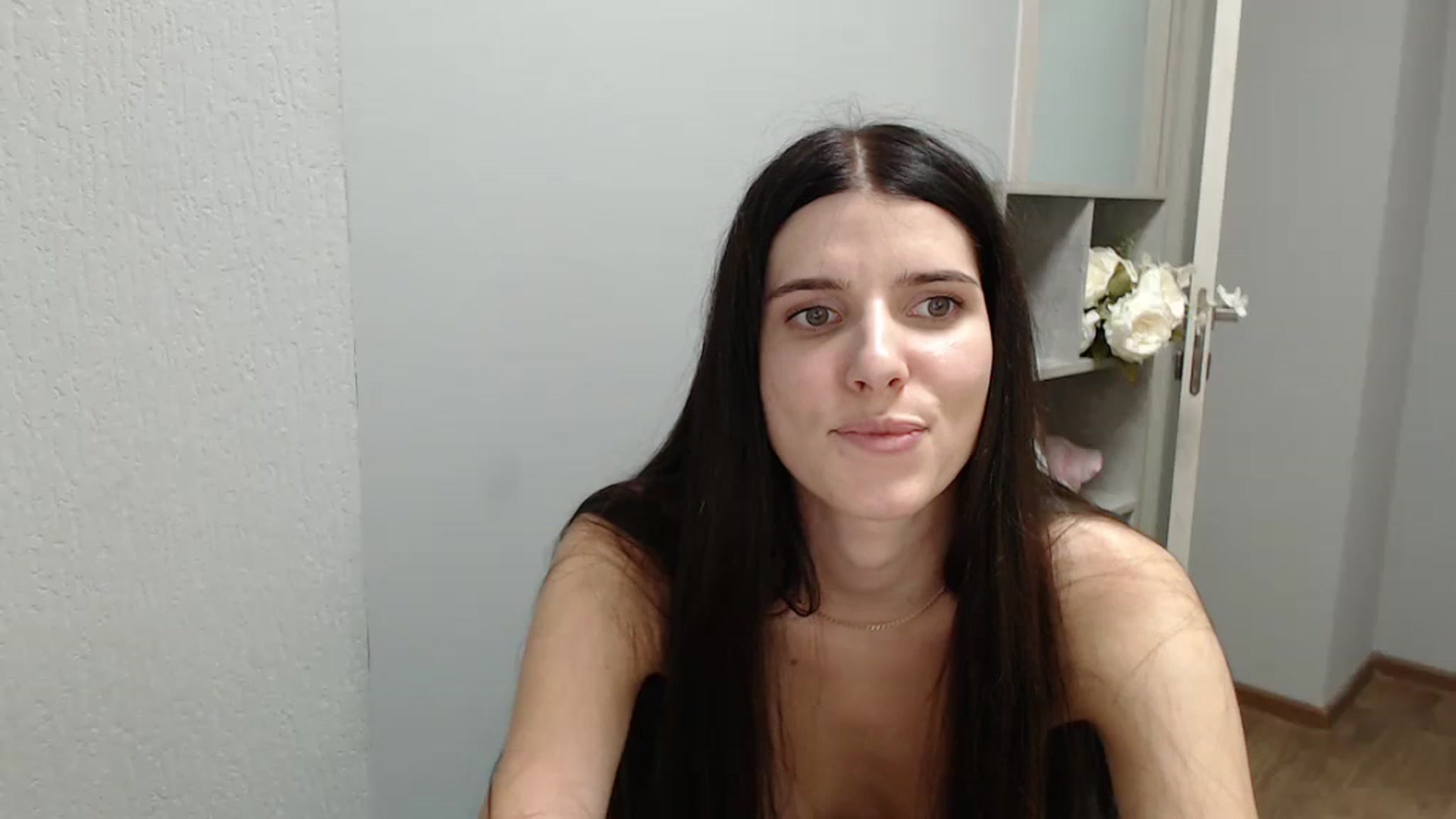 Gallery image thumbnail from NicoleVon's myfreecams stream on, 09/09/2024, 11:08 image 4 of 20