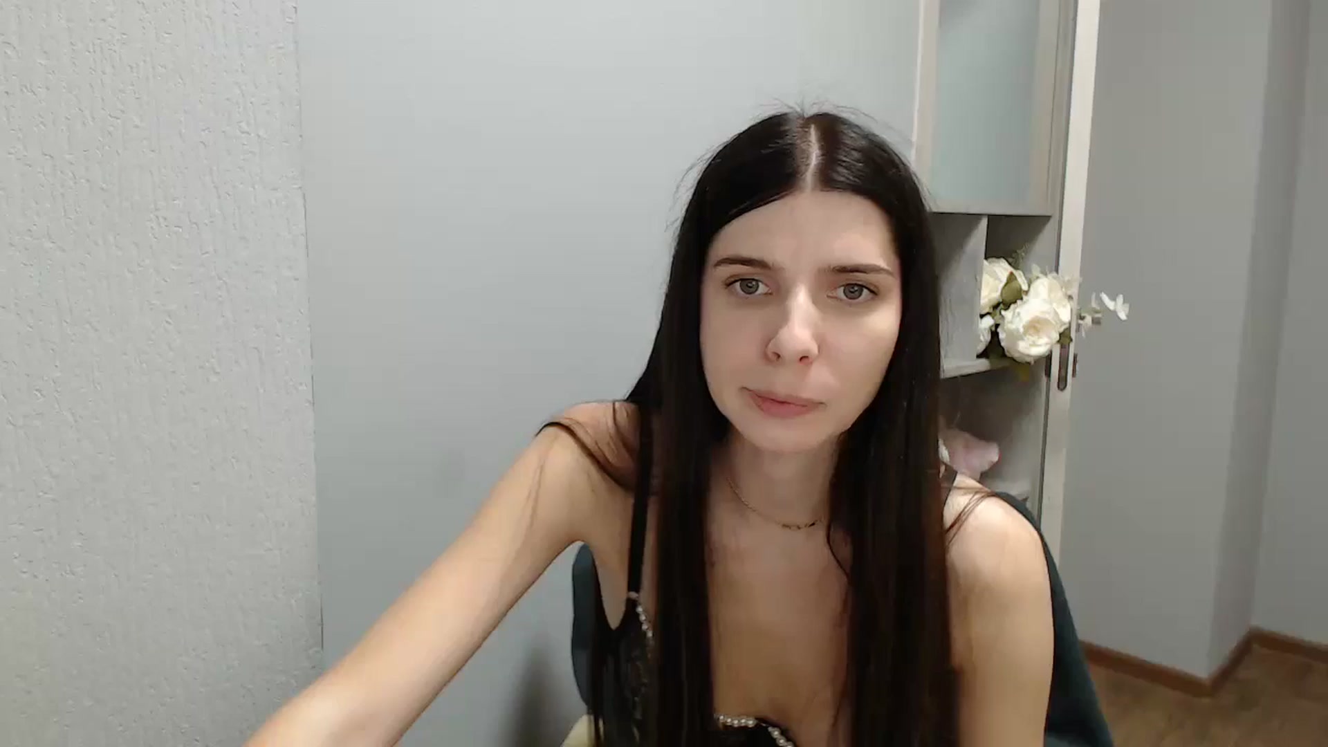 Gallery image thumbnail from NicoleVon's myfreecams stream on, 09/10/2024, 11:01 image 4 of 20