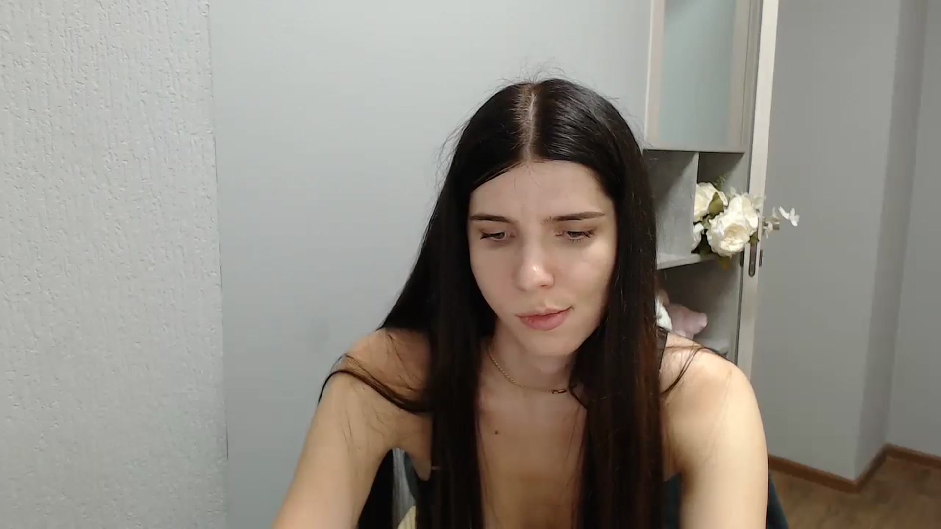 Gallery image thumbnail from NicoleVon's myfreecams stream on, 09/10/2024, 11:01 image 9 of 20