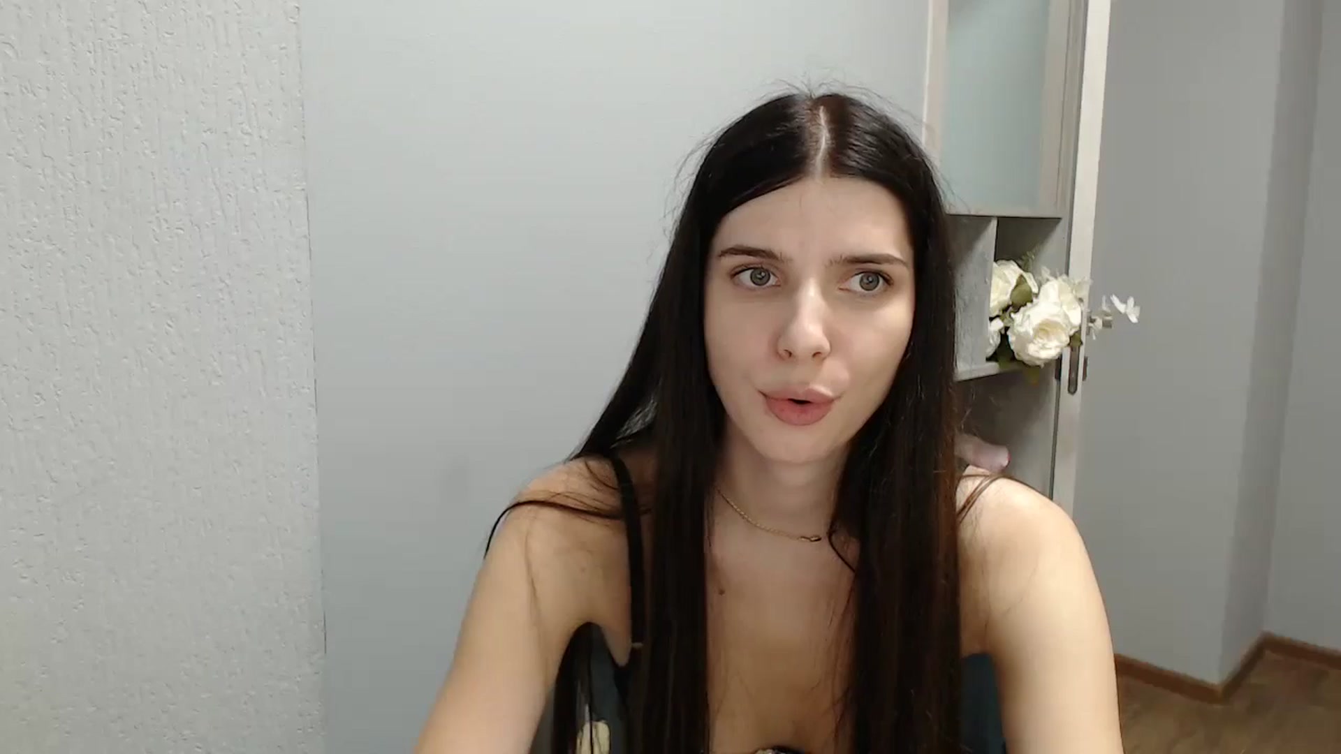 Gallery image thumbnail from NicoleVon's myfreecams stream on, 09/10/2024, 11:01 image 2 of 20