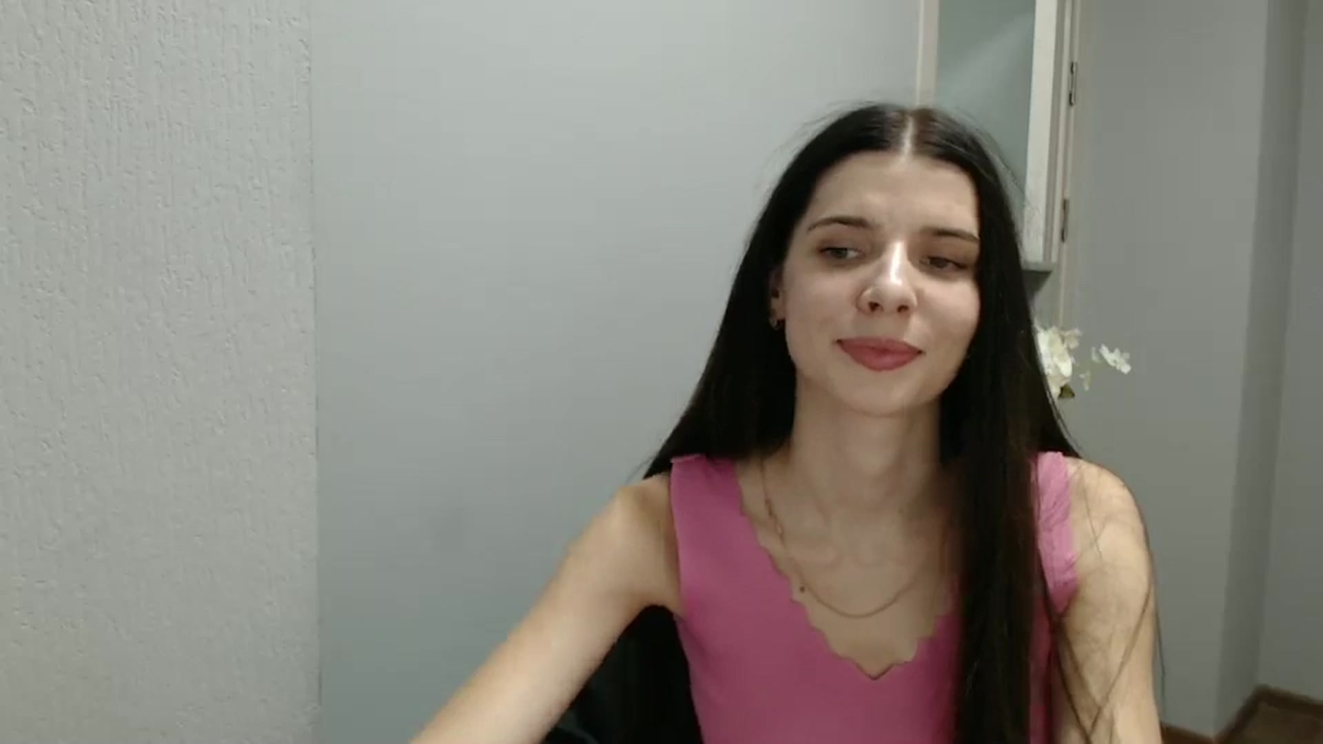 Gallery image thumbnail from NicoleVon's myfreecams stream on, 09/13/2024, 08:39 image 3 of 20
